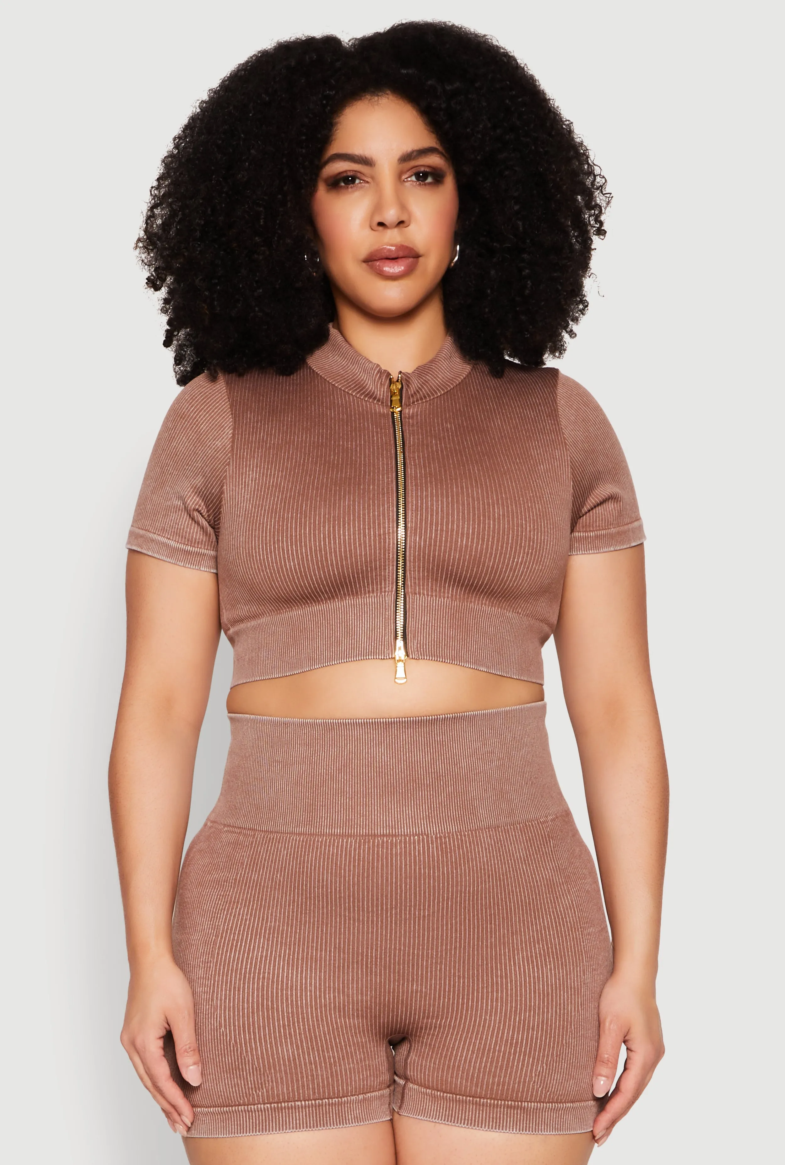 Plus Size Daisy Mineral Wash Seamless Zip Front Top sold by Rainbow