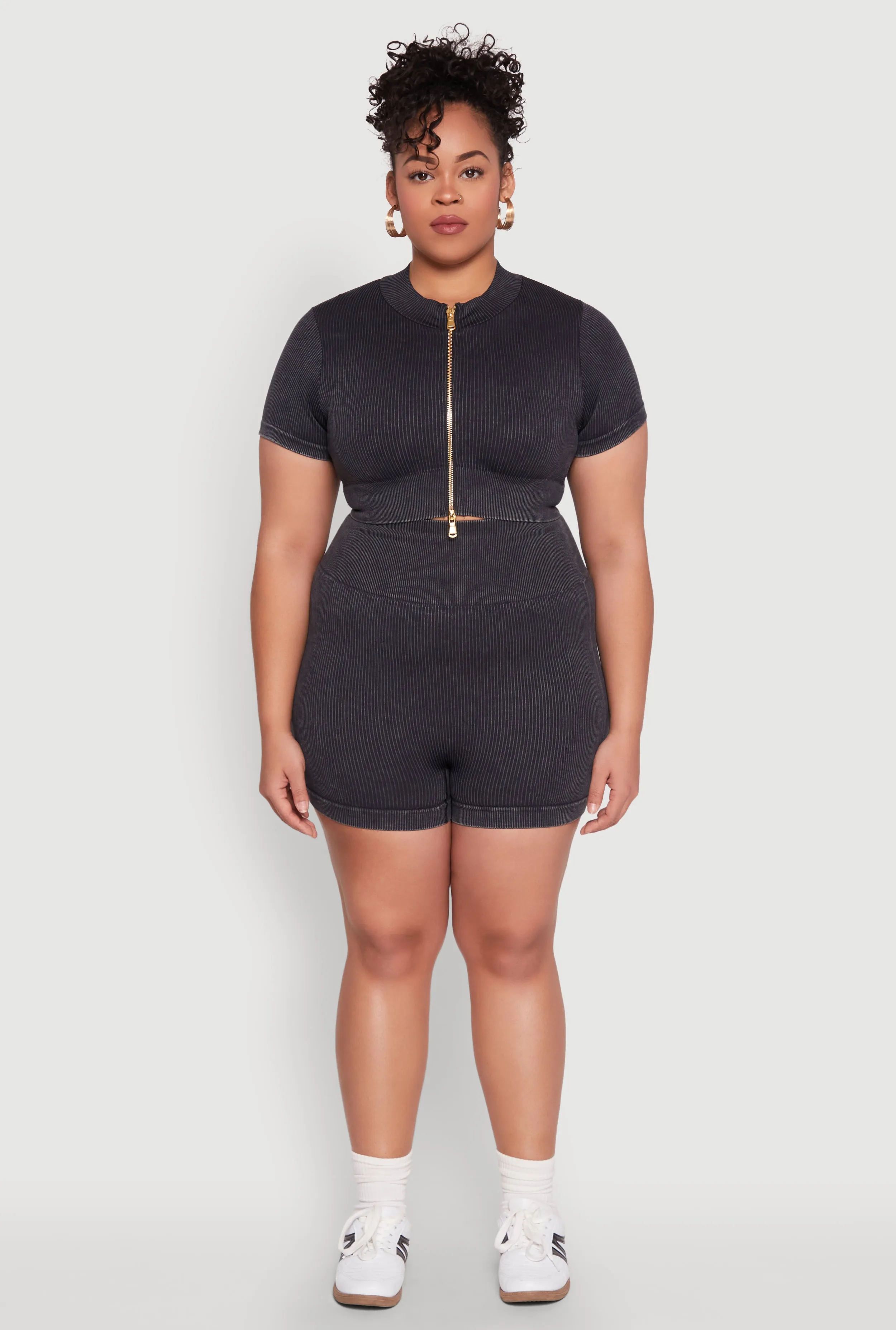 Plus Size Daisy Mineral Wash Seamless Zip Front Top sold by Rainbow product image thumbnail 3