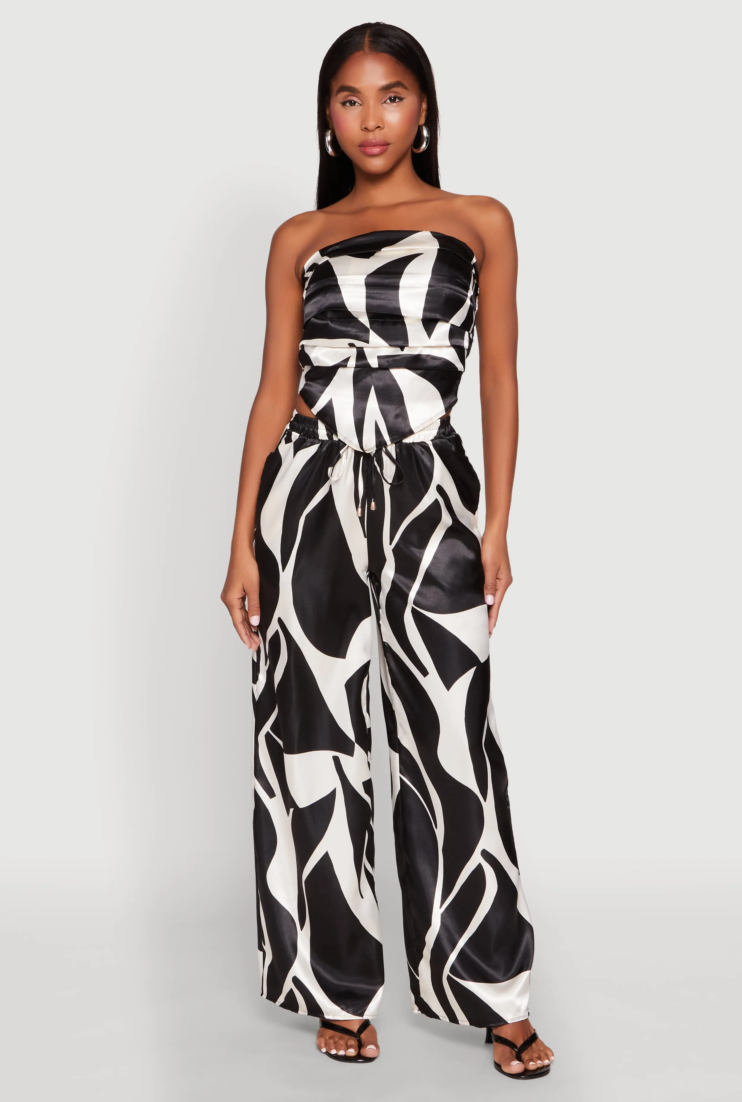 Patterned Satin Strapless Top sold by Rainbow product image thumbnail 3