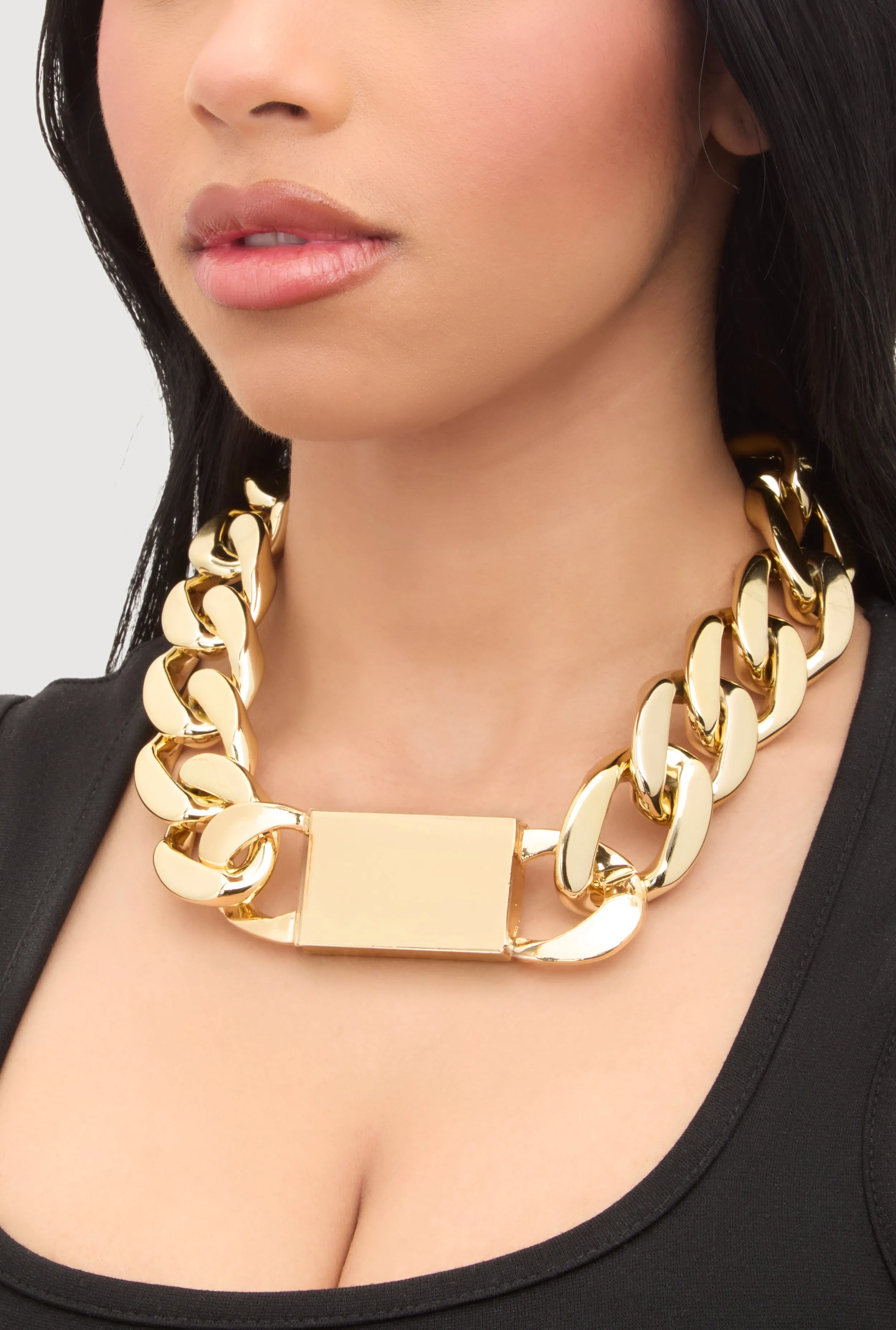 Oversized Chunky Chain Necklace sold by Rainbow product image thumbnail 2
