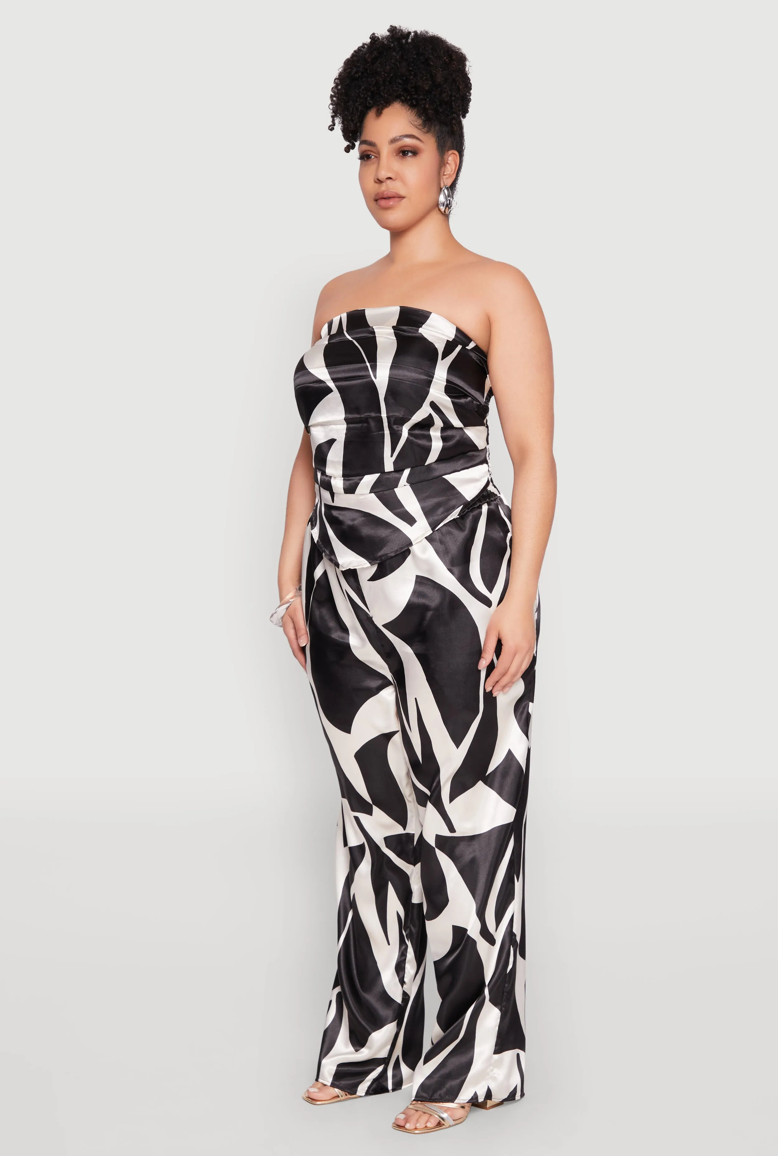 Plus Size Satin Scarf Print Tube Top sold by Rainbow product image thumbnail 5