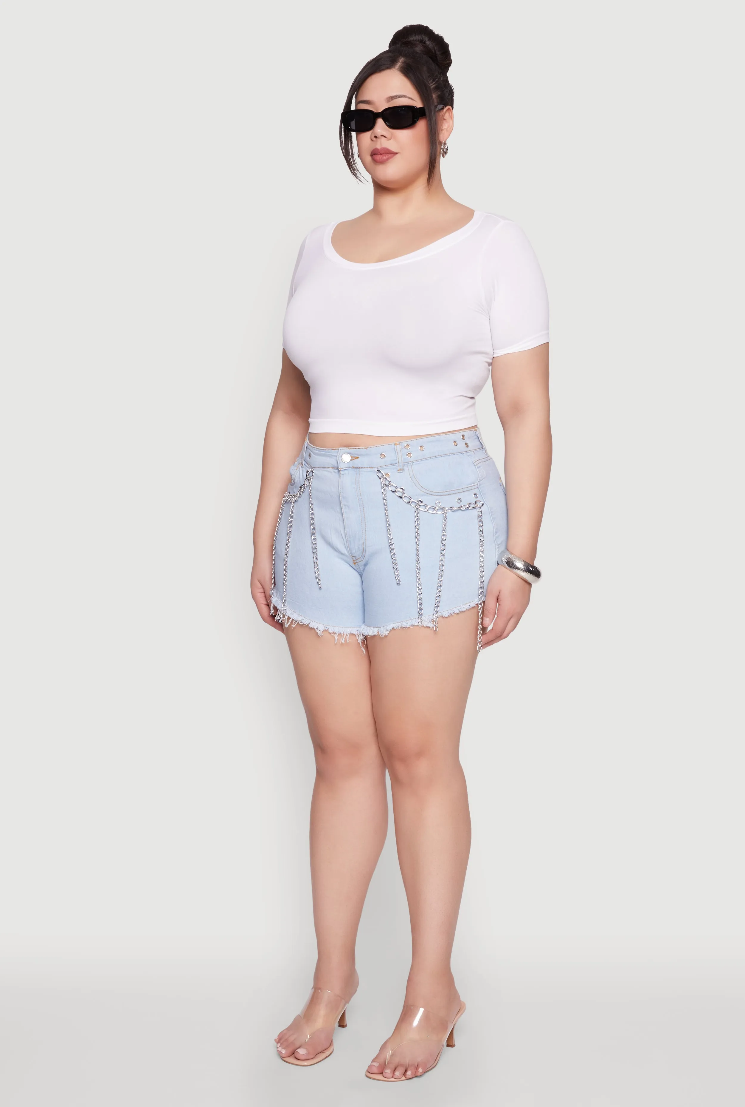 Plus Size Daisy Grommet Chain Fringe Denim Shorts sold by Rainbow product image thumbnail 3