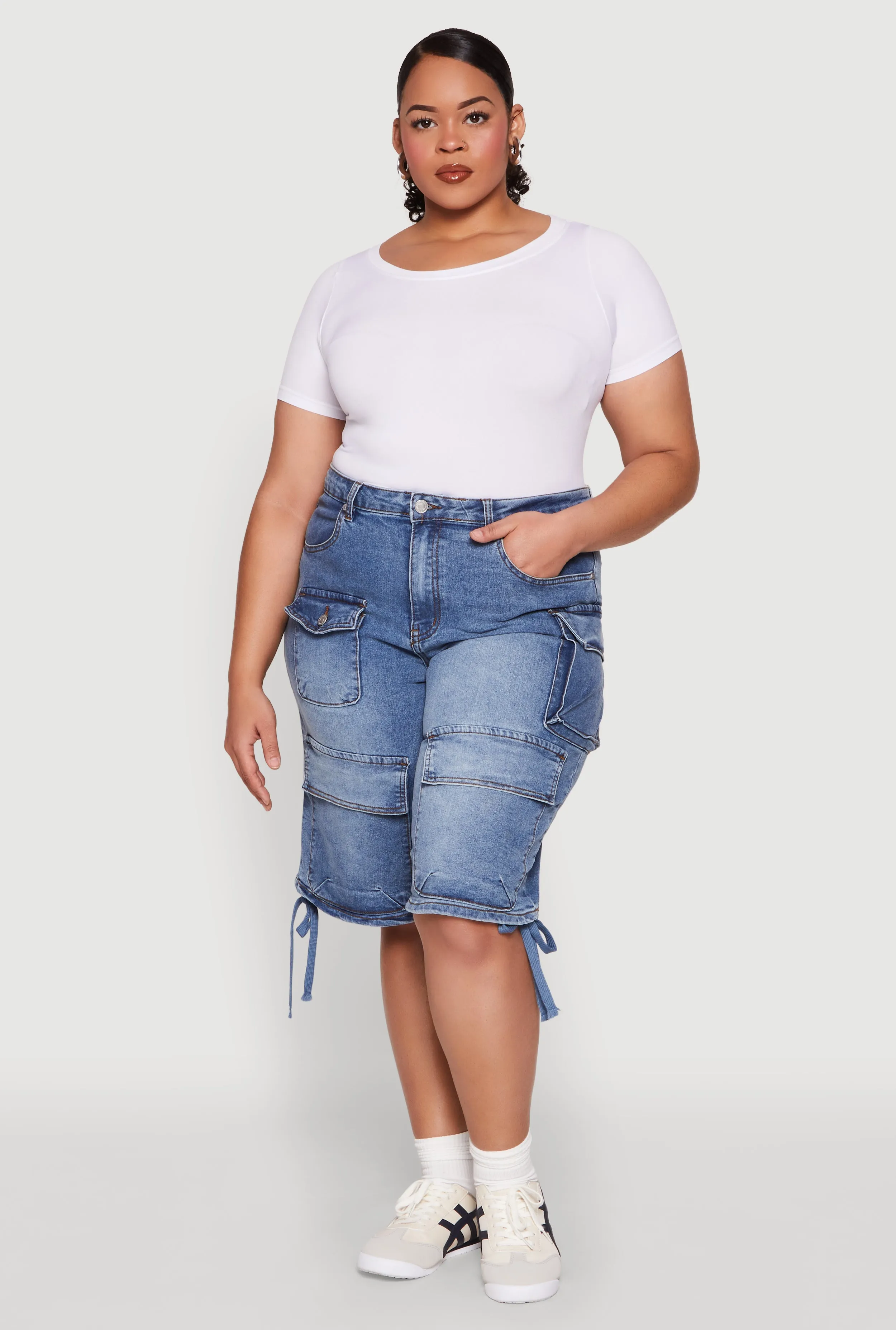 Plus Size Almost Famous Cargo Skater Shorts sold by Rainbow product image thumbnail 2