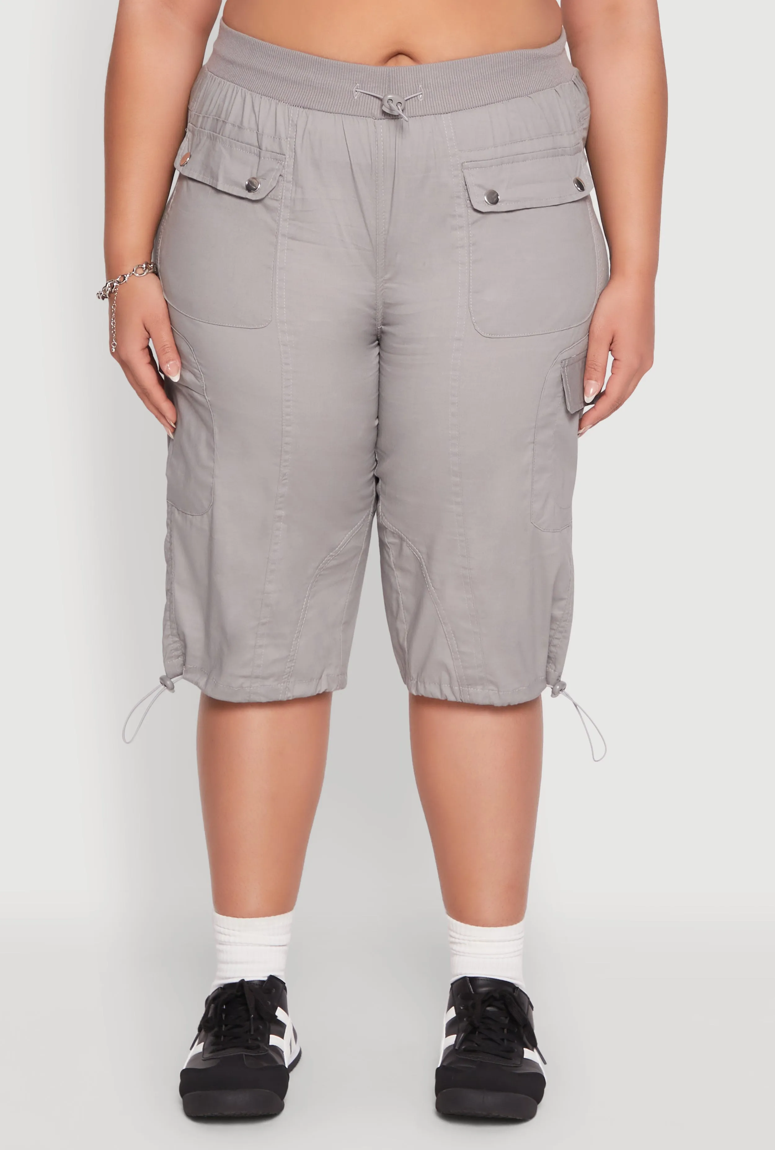 Plus Size Poplin Toggle Drawstring Cargo Capri Pants sold by Rainbow product image thumbnail 5