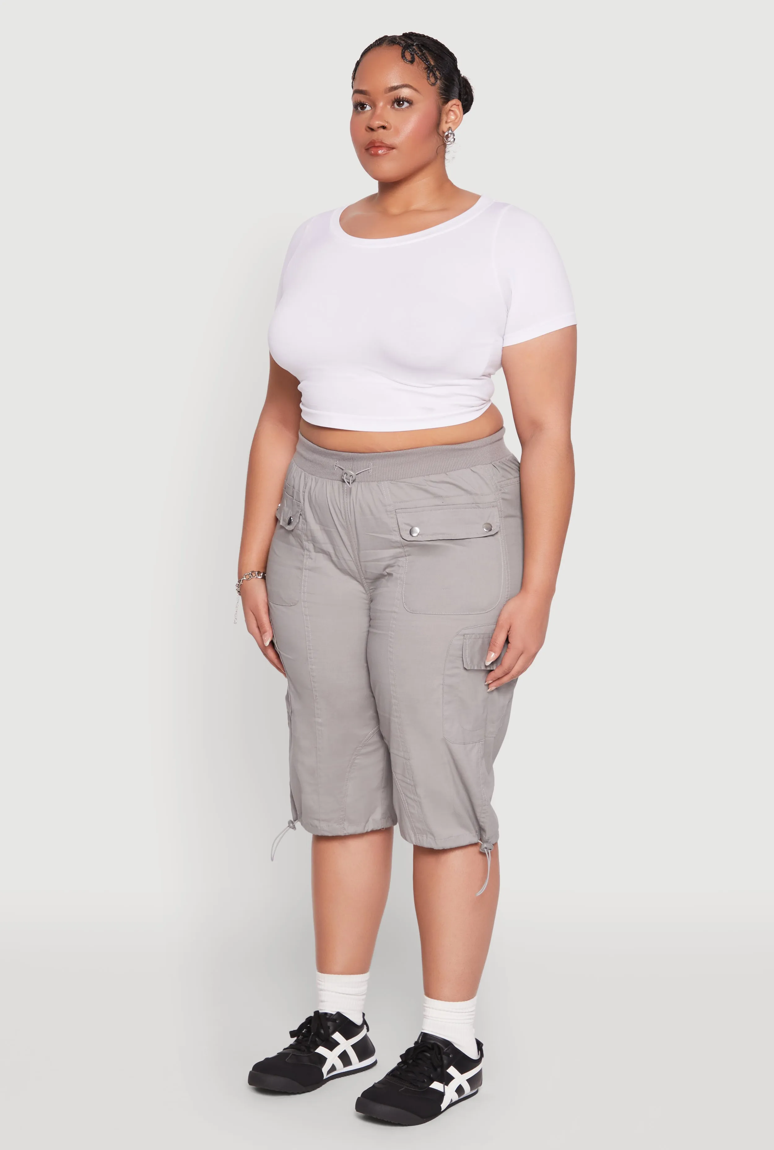 Plus Size Poplin Toggle Drawstring Cargo Capri Pants sold by Rainbow product image thumbnail 3