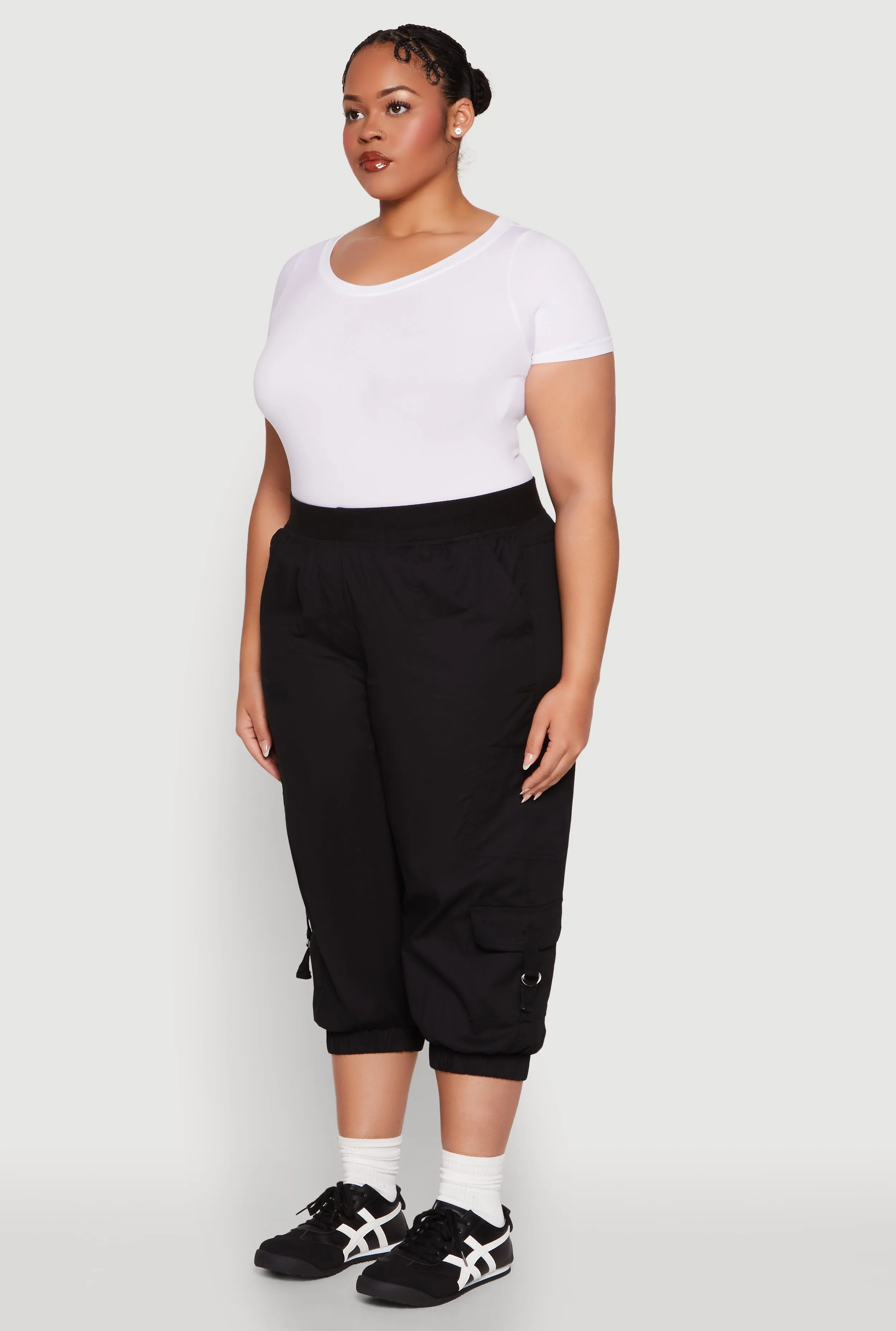 Plus Size Poplin D Ring Cargo Pocket Capri Pants sold by Rainbow product image thumbnail 3