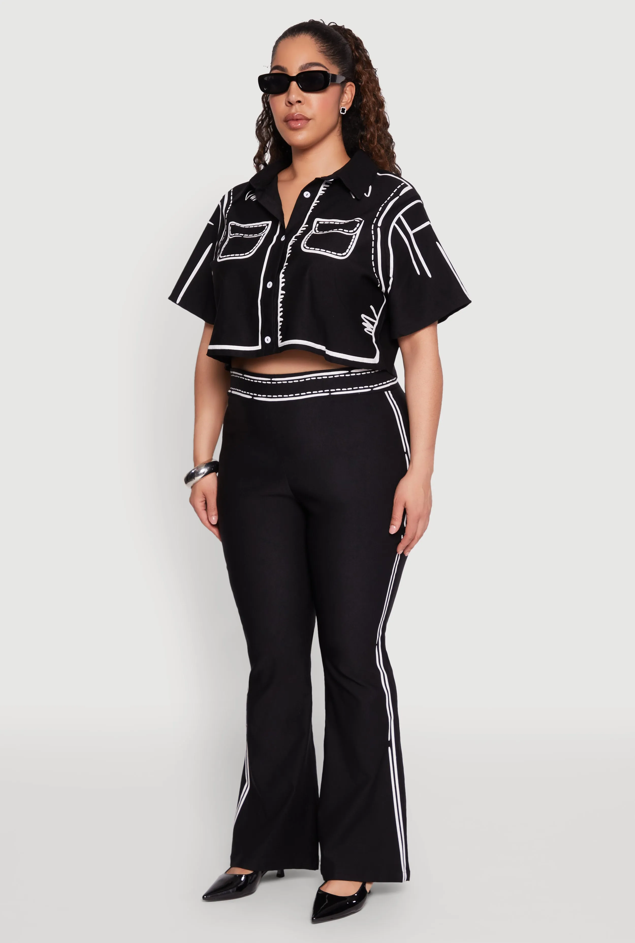 Plus Size 2D Optical Illusion Cropped Shirt sold by Rainbow product image thumbnail 5