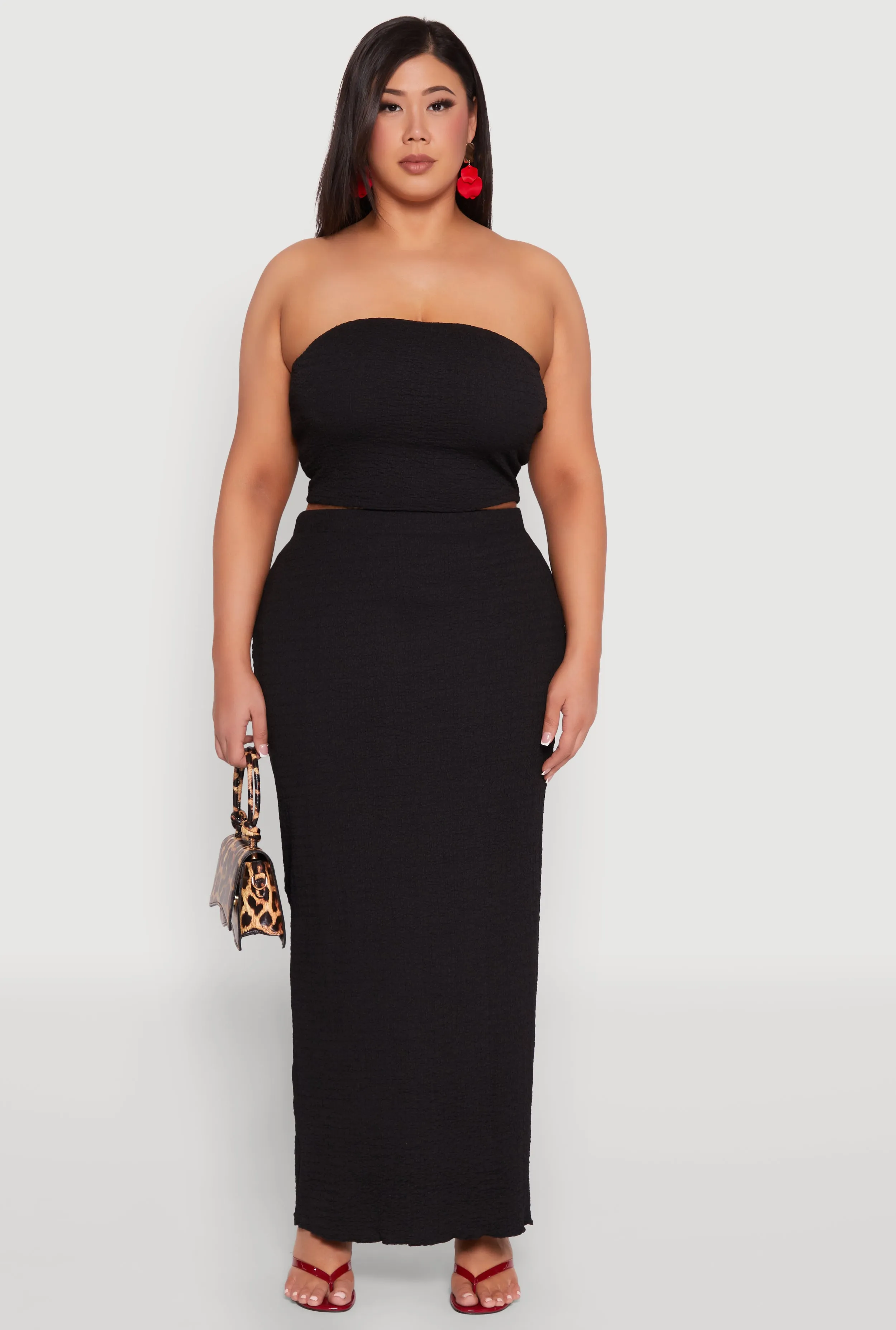 Plus Size Textured Knit Tube Top sold by Rainbow product image thumbnail 2