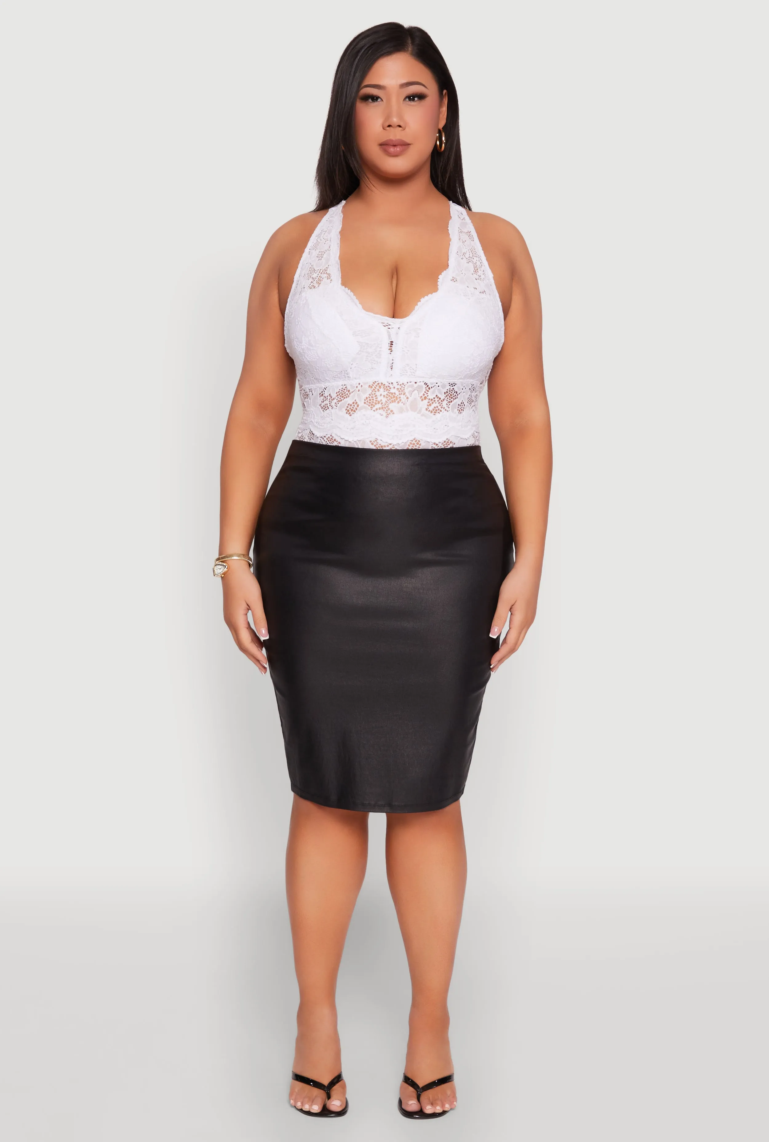 Plus Size Scalloped Floral Lace Tank Top sold by Rainbow product image thumbnail 3