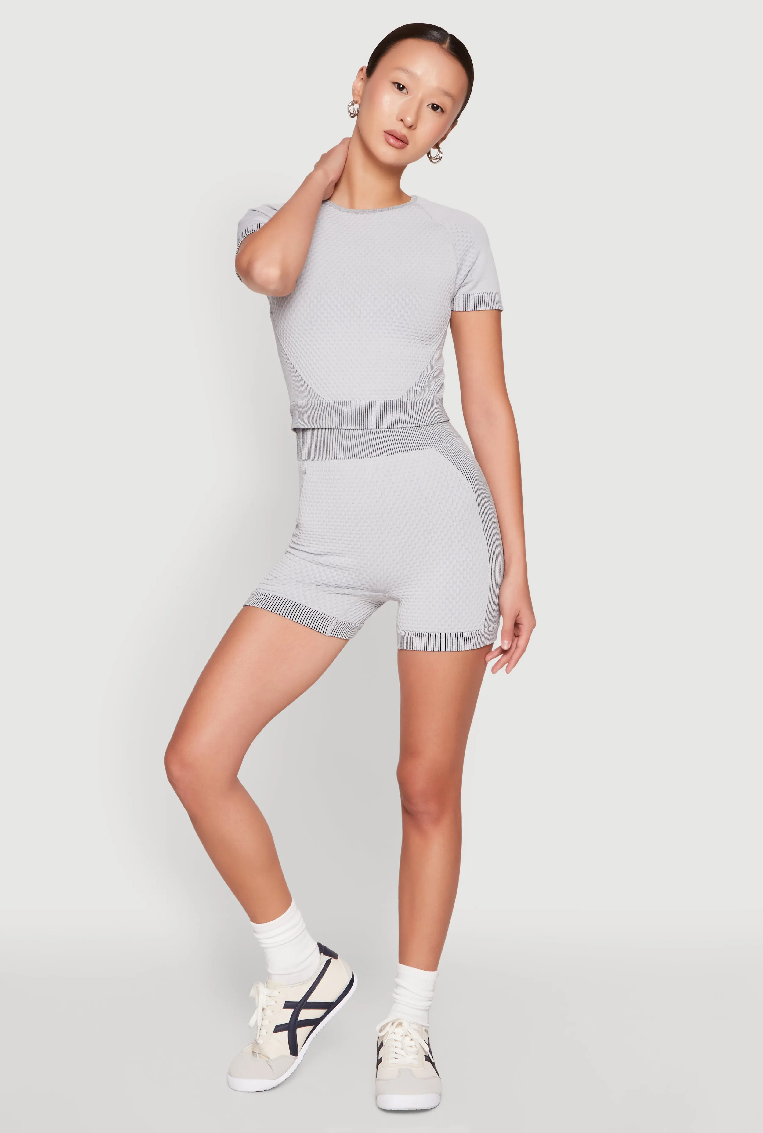 Seamless Two Tone Crop Top sold by Rainbow product image thumbnail 2