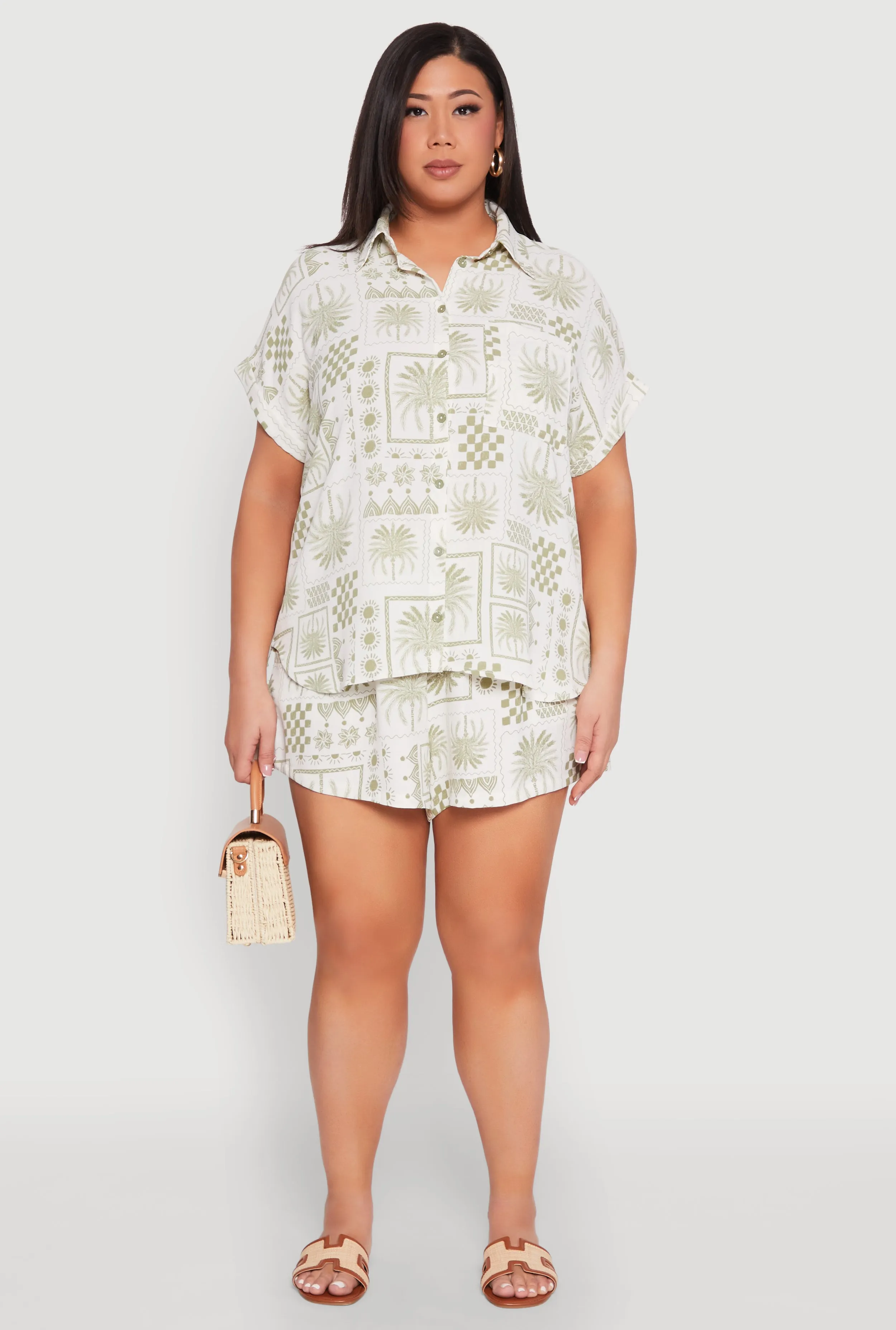 Plus Size Checkered Palm Print Shorts sold by Rainbow product image thumbnail 2