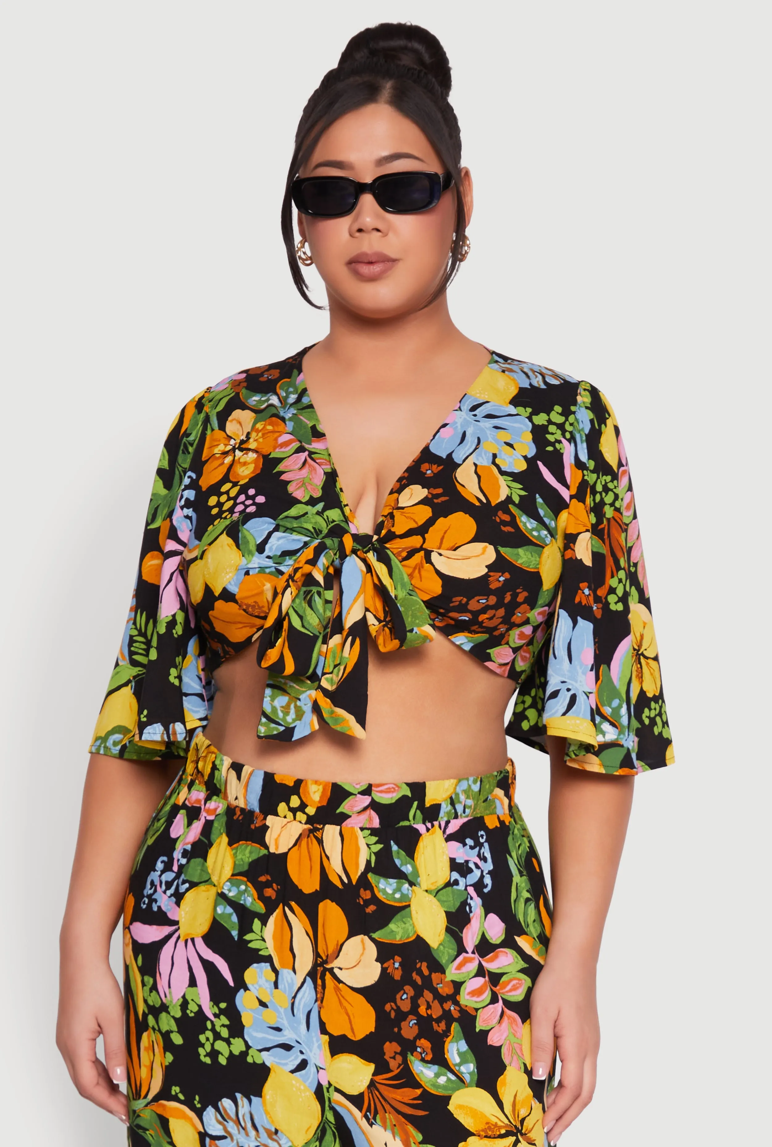 Plus Size Tropical Floral Tie Front Crop Top sold by Rainbow