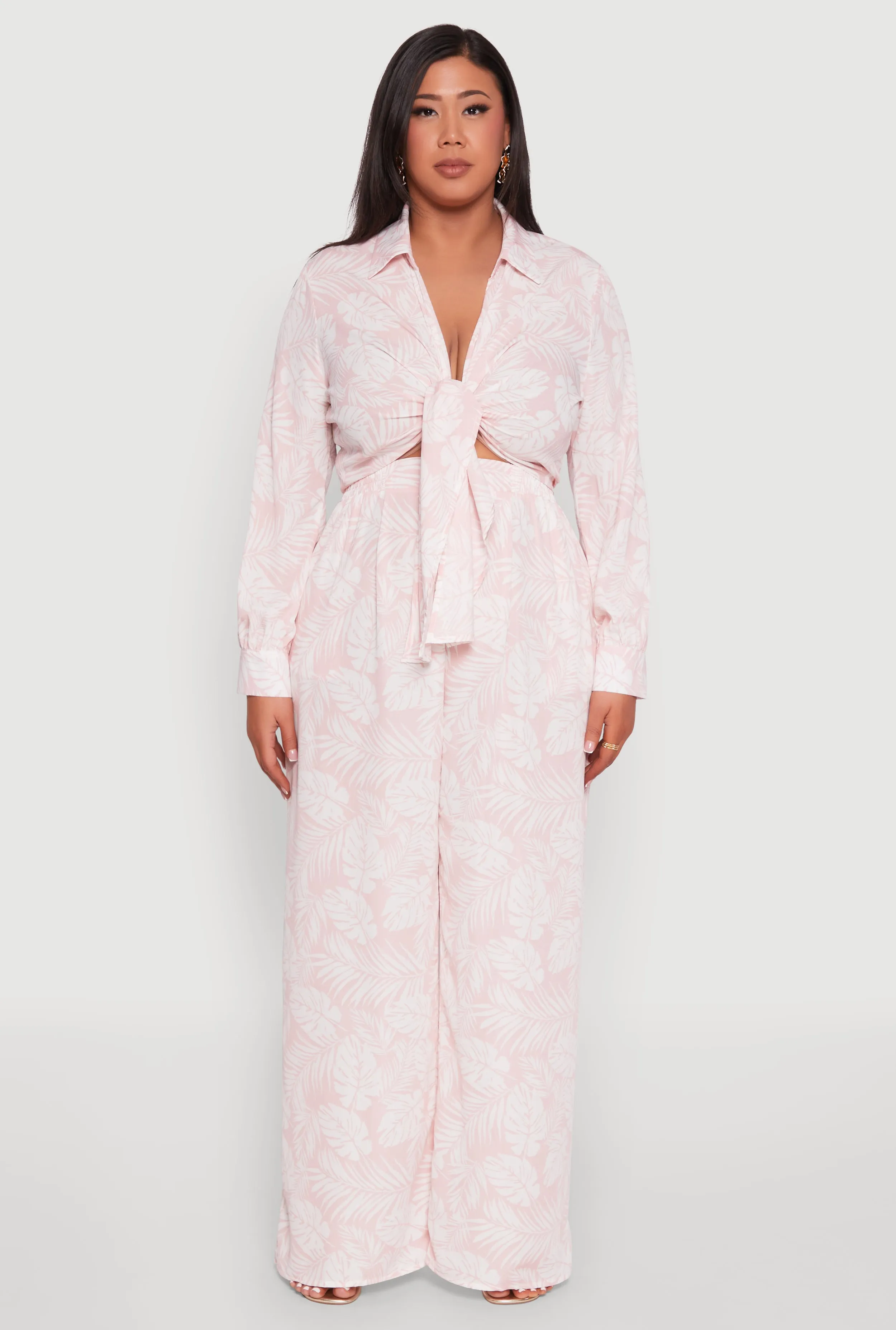 Plus Size Airy Leaf Print Palazzo Pants sold by Rainbow product image thumbnail 2