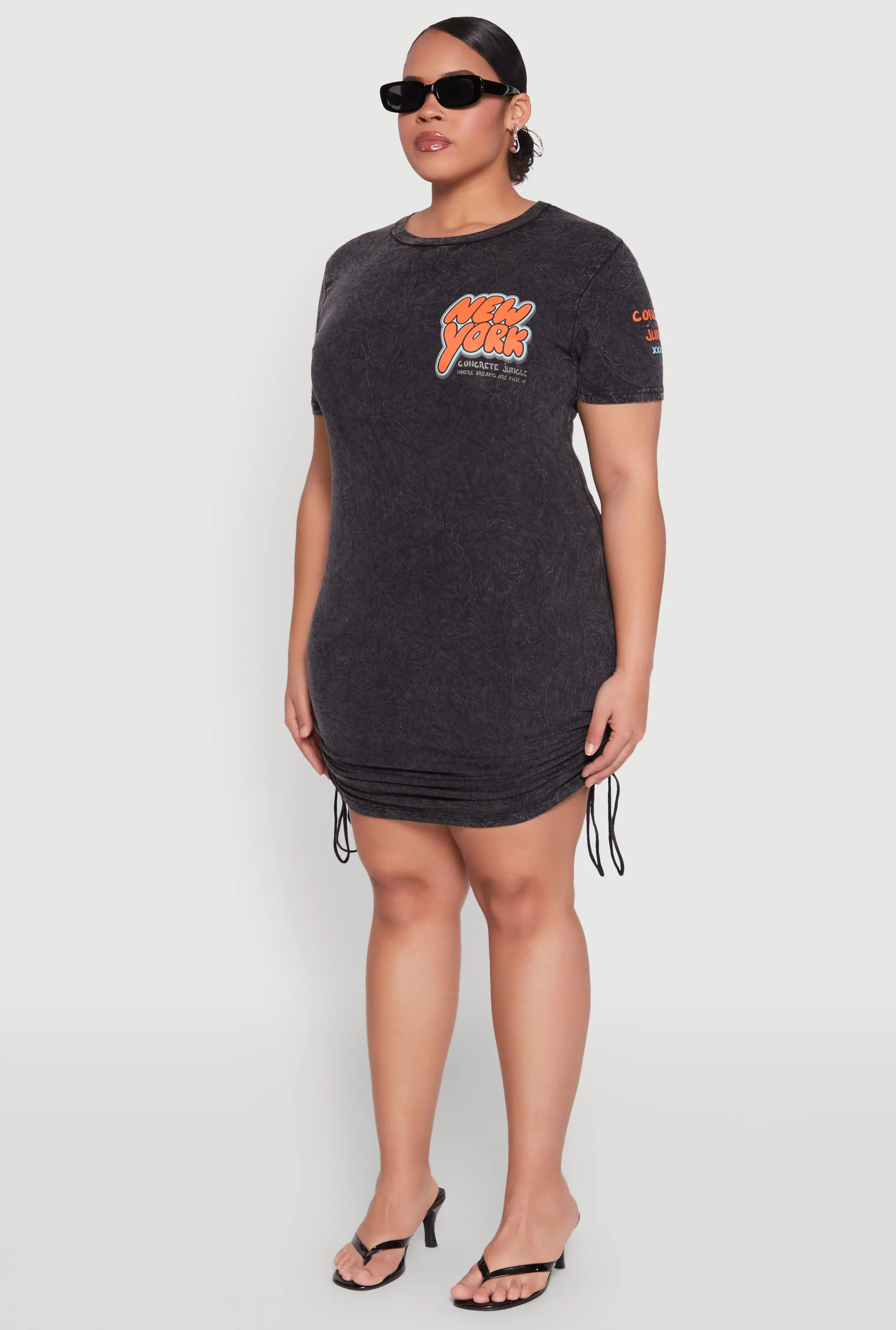 Plus Size Mineral Wash New York Concrete Jungle Graphic Dress sold by Rainbow product image thumbnail 3