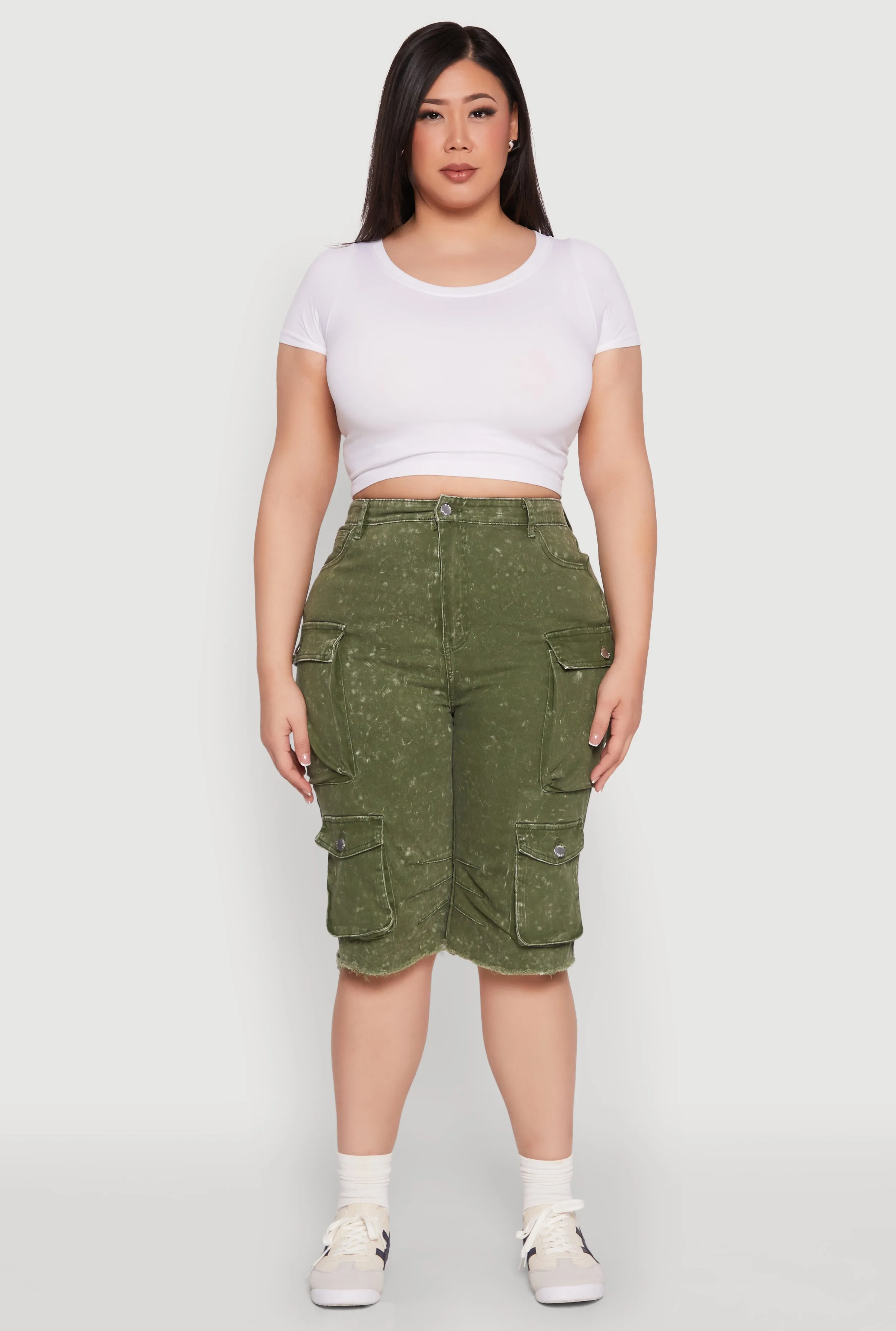 Plus Size Daisy Acid Wash Cargo Bermuda Shorts sold by Rainbow product image thumbnail 2