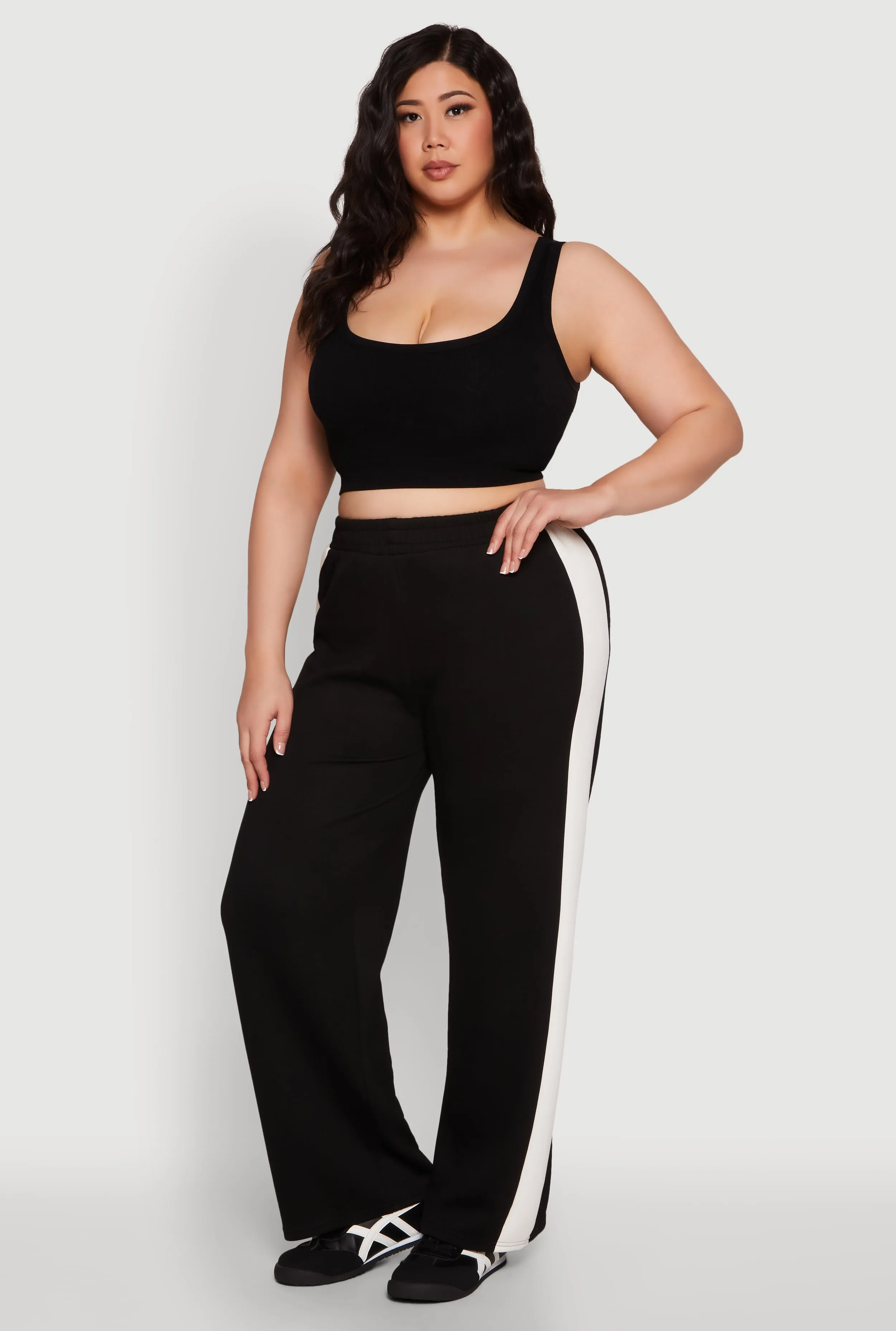 Plus Size Contrast Trim Wide Leg Pants sold by Rainbow