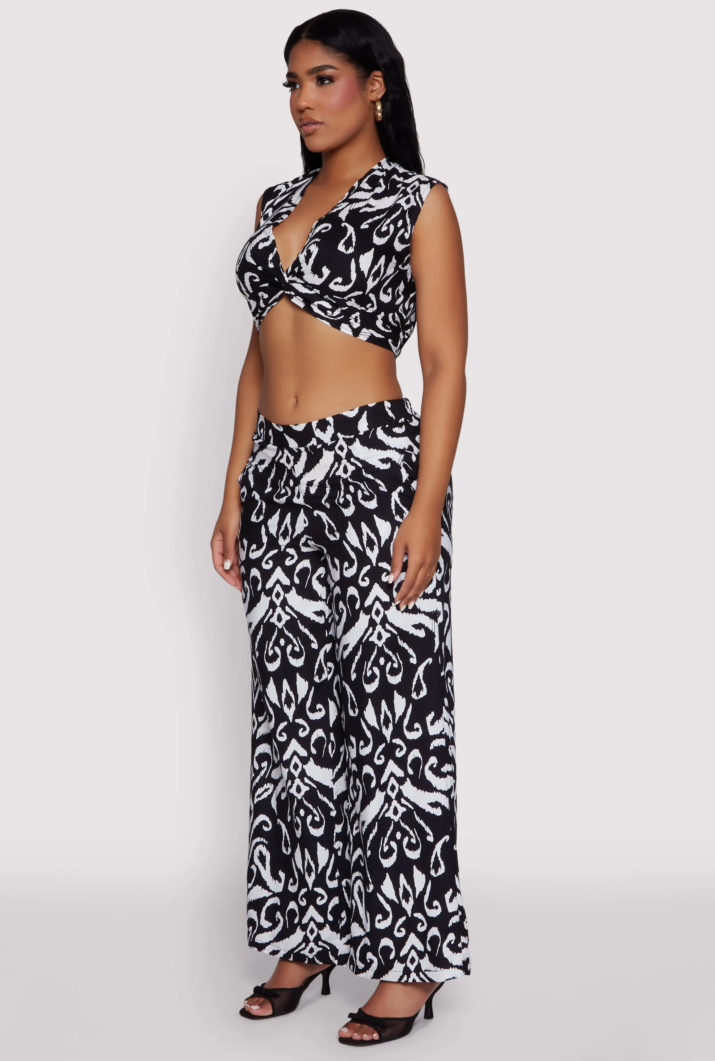 Spoon Jeans Printed Pattern Twist Front Crop Top sold by Rainbow product image thumbnail 5