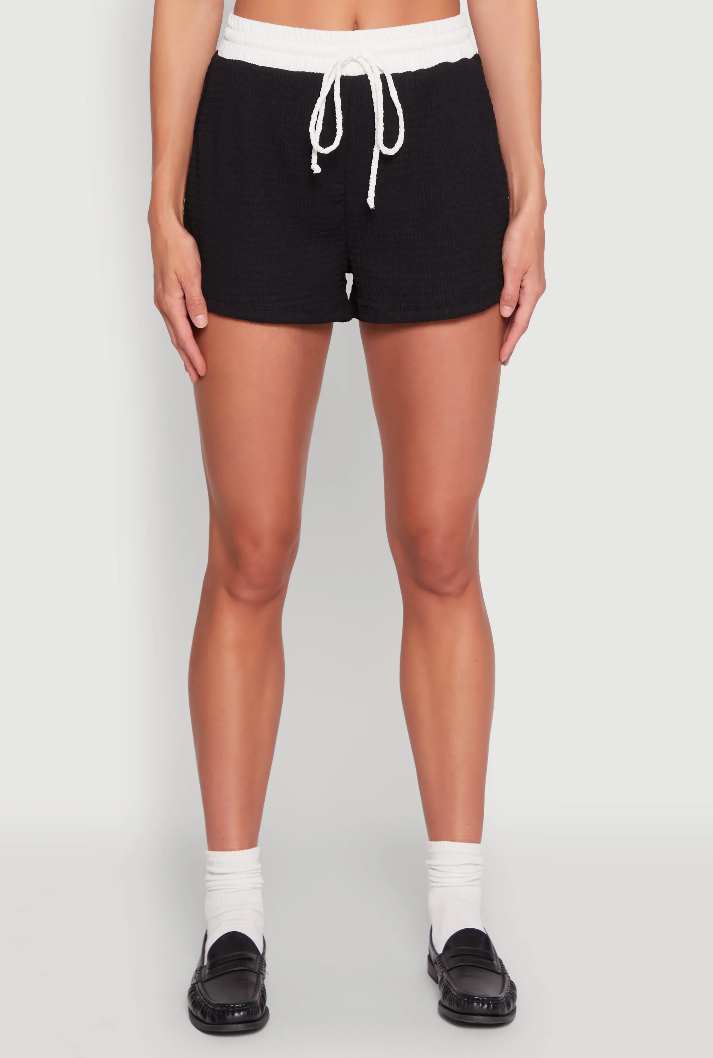 Contrast Trim Drawstring Waist Shorts sold by Rainbow product image thumbnail 3