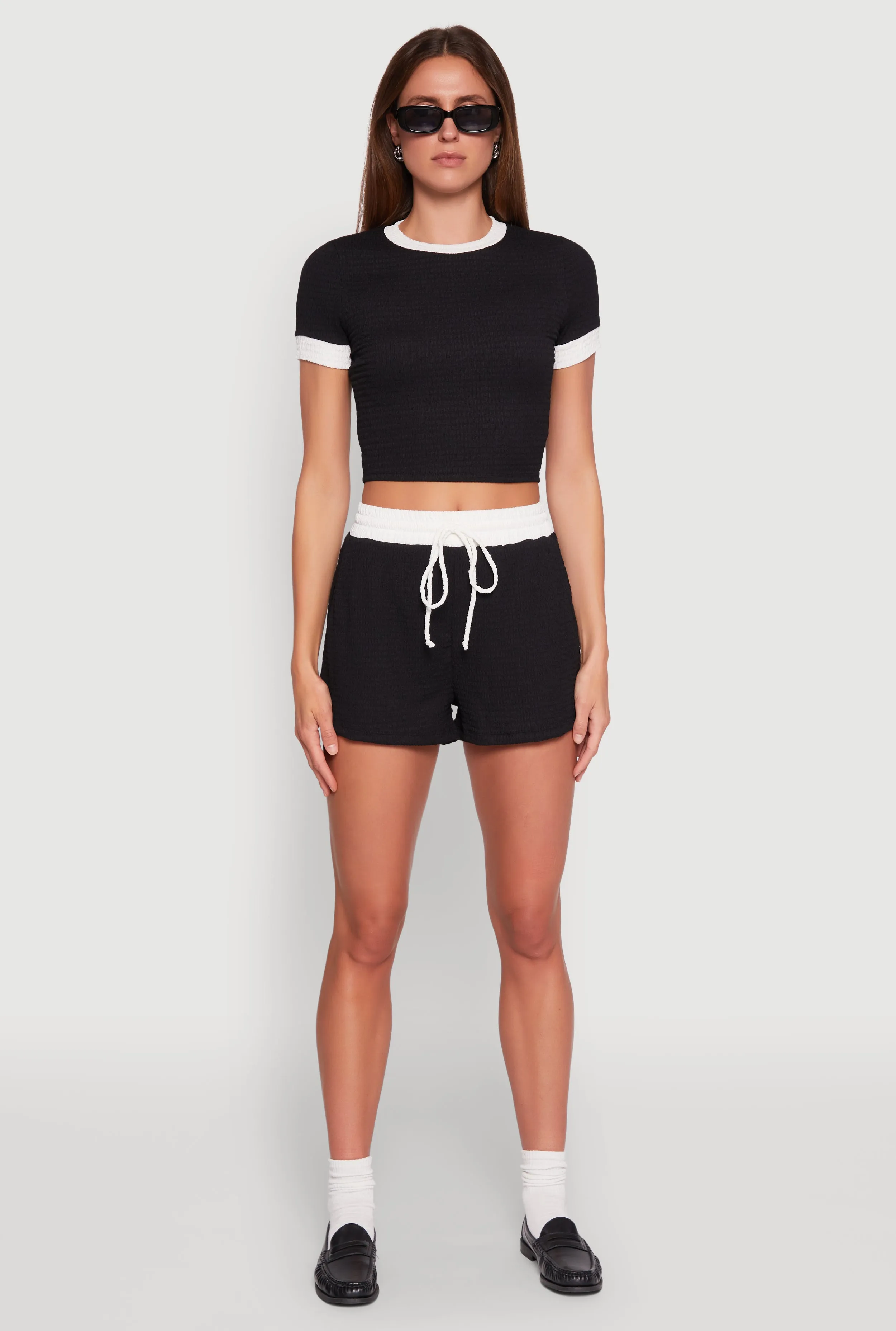 Contrast Trim Drawstring Waist Shorts sold by Rainbow product image thumbnail 2