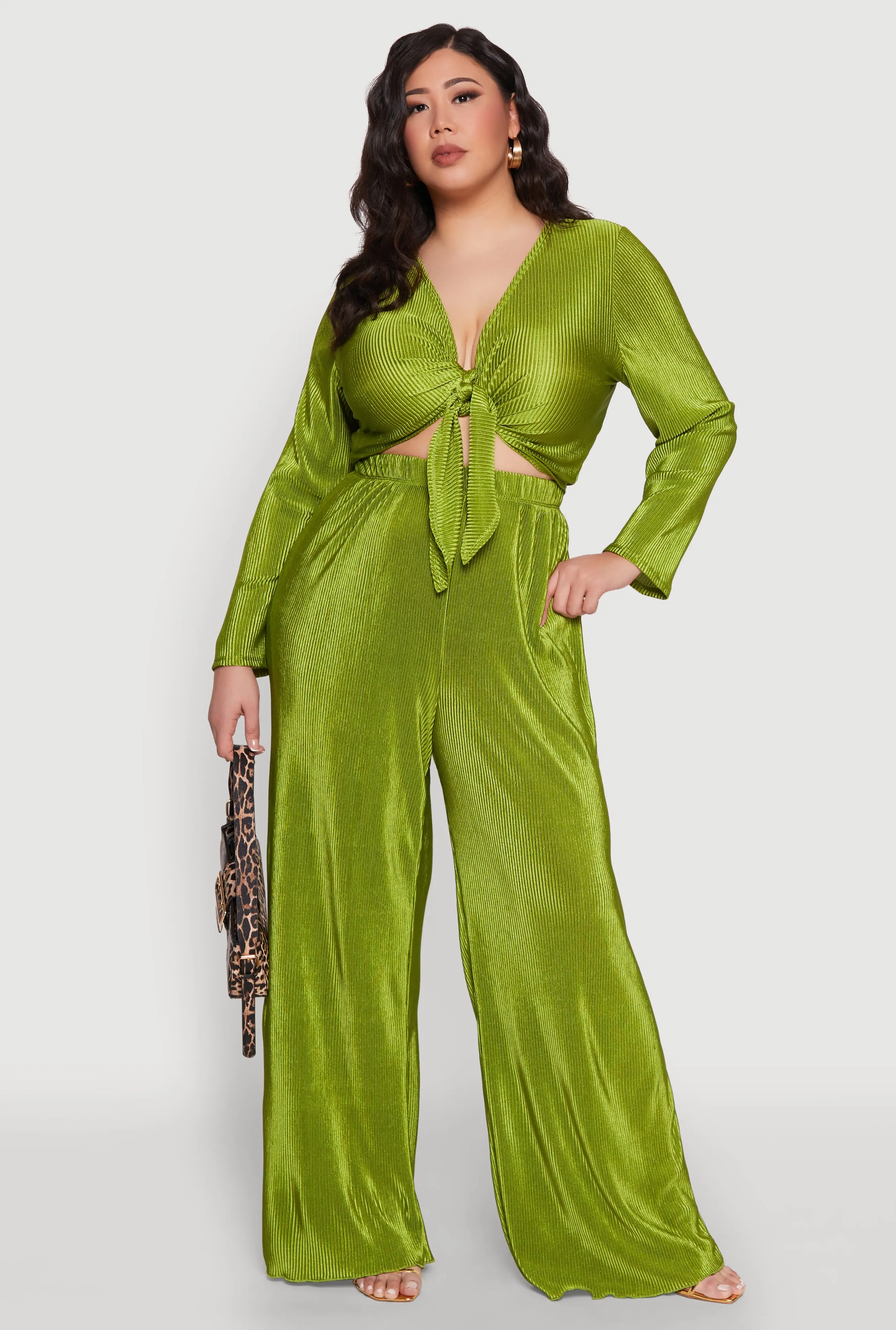 Plus Size Plisse Tie Front Crop Top sold by Rainbow product image thumbnail 2