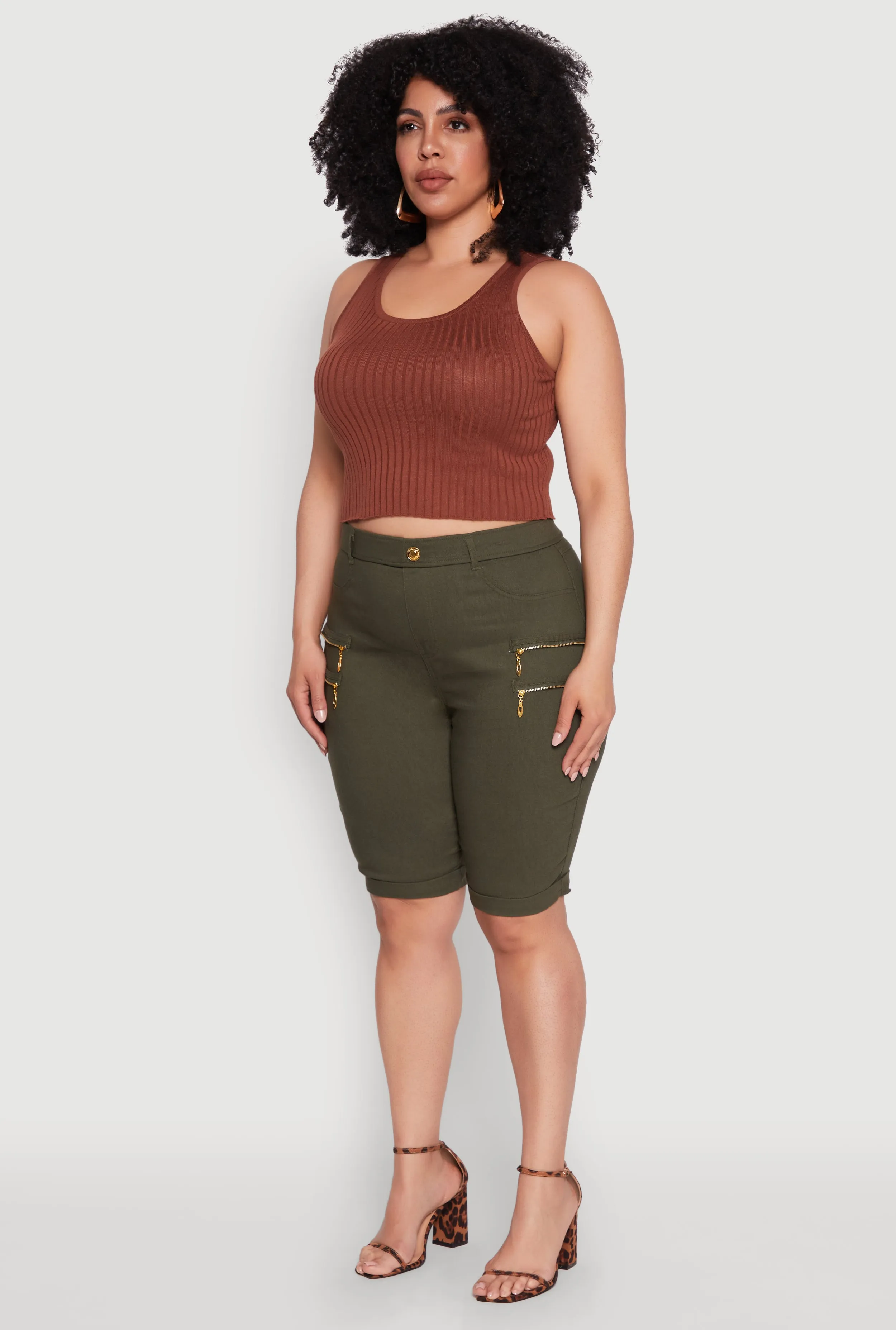 Plus Size Zipper Detail Bermuda Shorts sold by Rainbow product image thumbnail 3