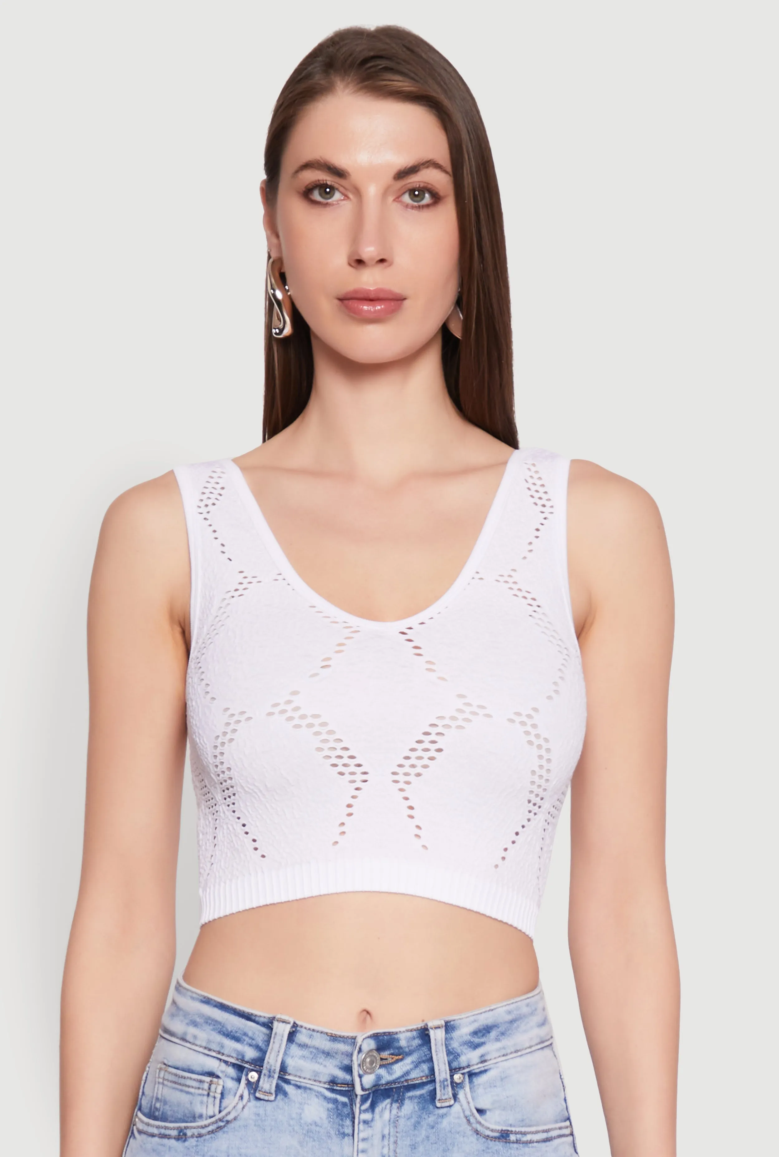 Seamless Laser Cut Cropped Tank Top sold by Rainbow product image thumbnail 2