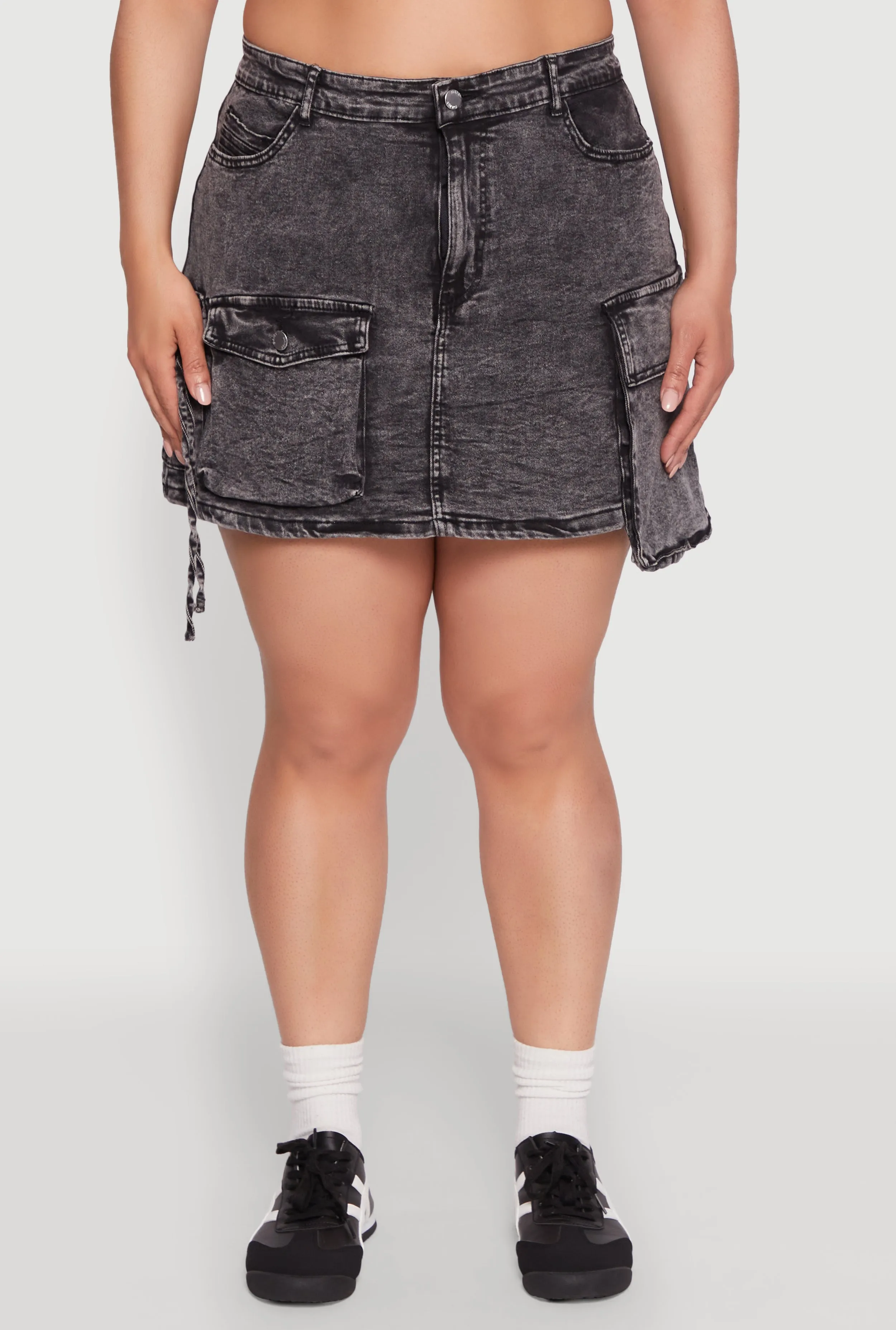 Plus Size Daisy Mineral Wash Denim Cargo Skirt sold by Rainbow product image thumbnail 5