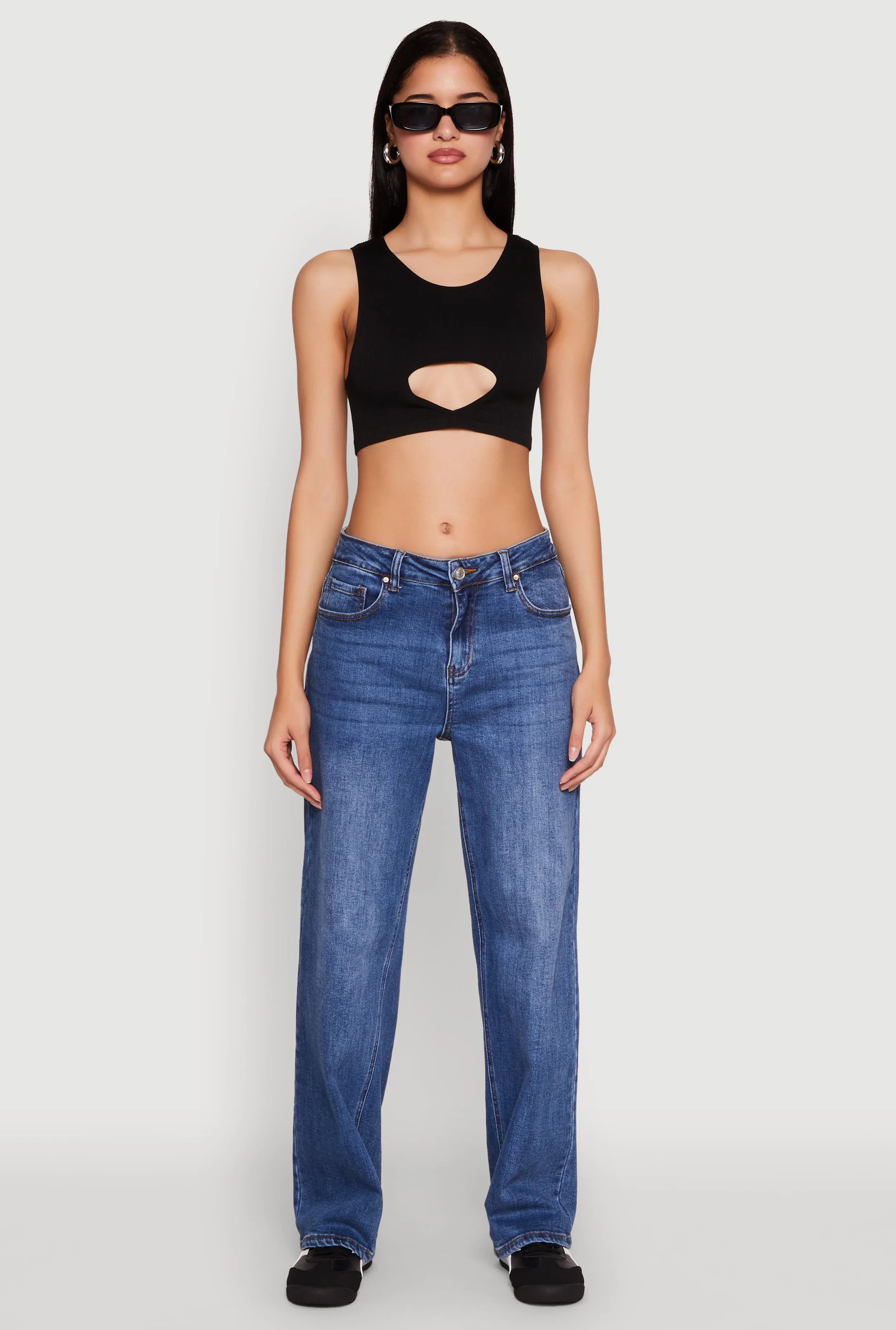 Cut Out Front Seamless Cropped Tank Top sold by Rainbow product image thumbnail 3