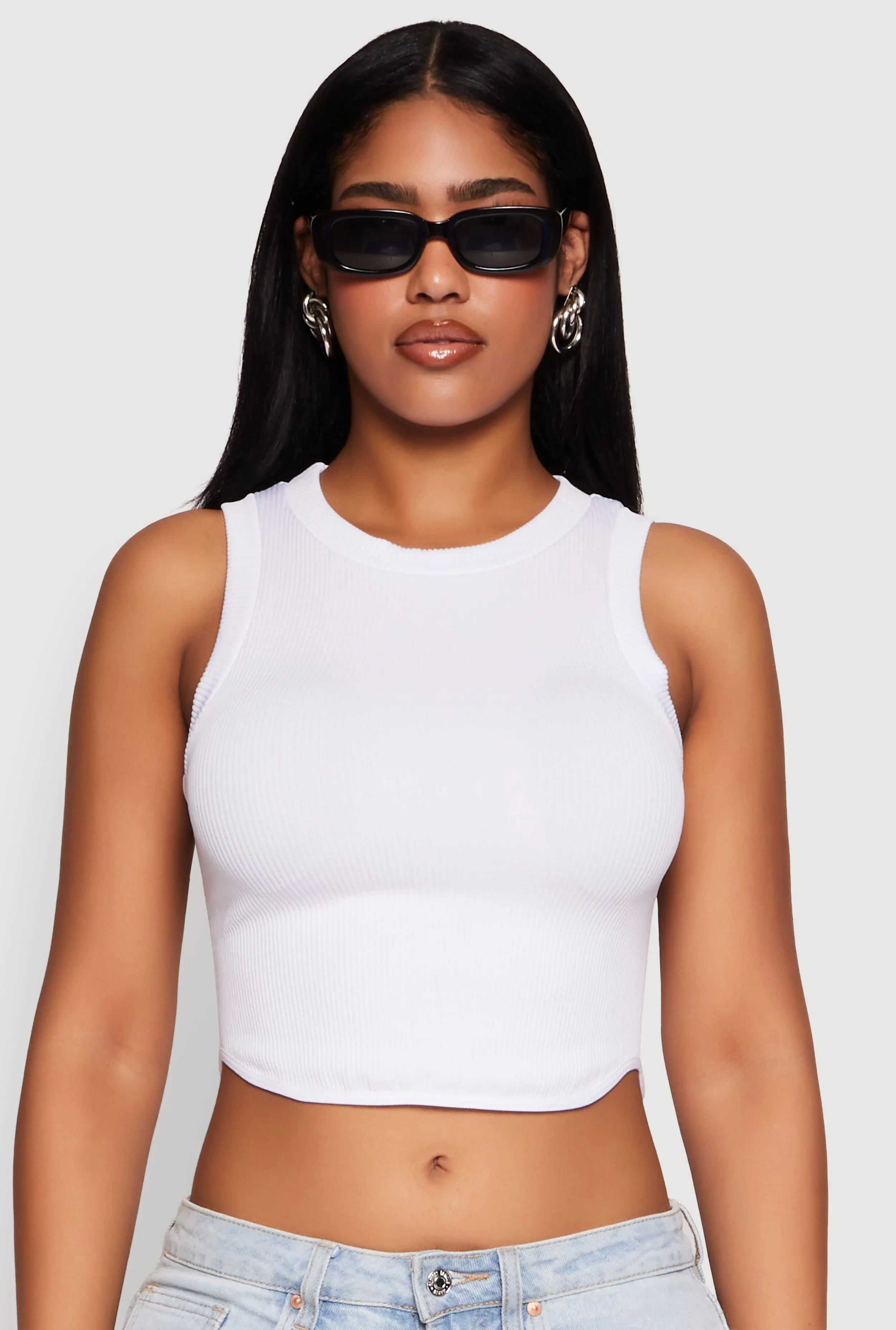Seamless Crew Neck Cropped Tank Top sold by Rainbow product image thumbnail 2