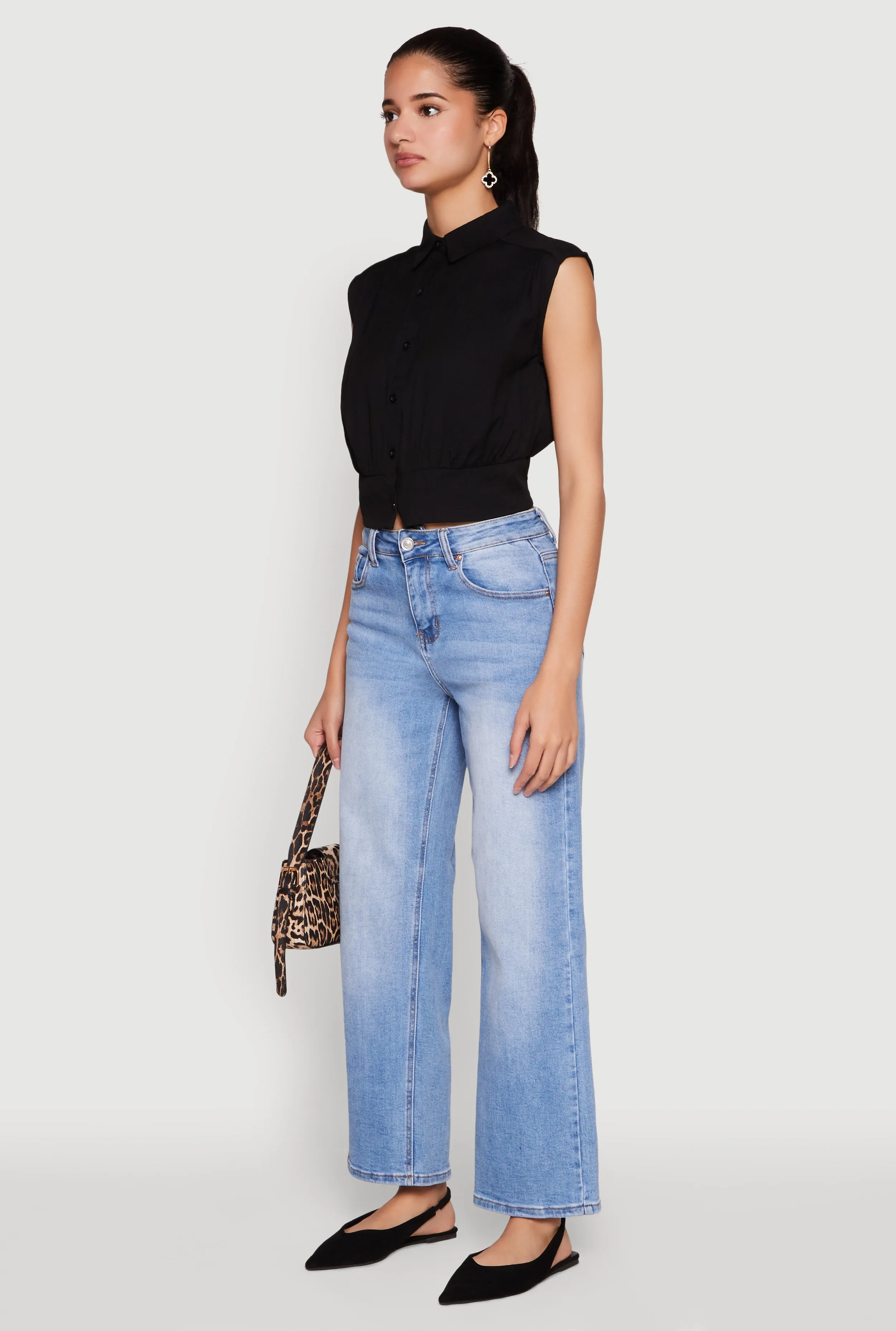 Sleeveless Cropped Button Front Shirt sold by Rainbow product image thumbnail 5