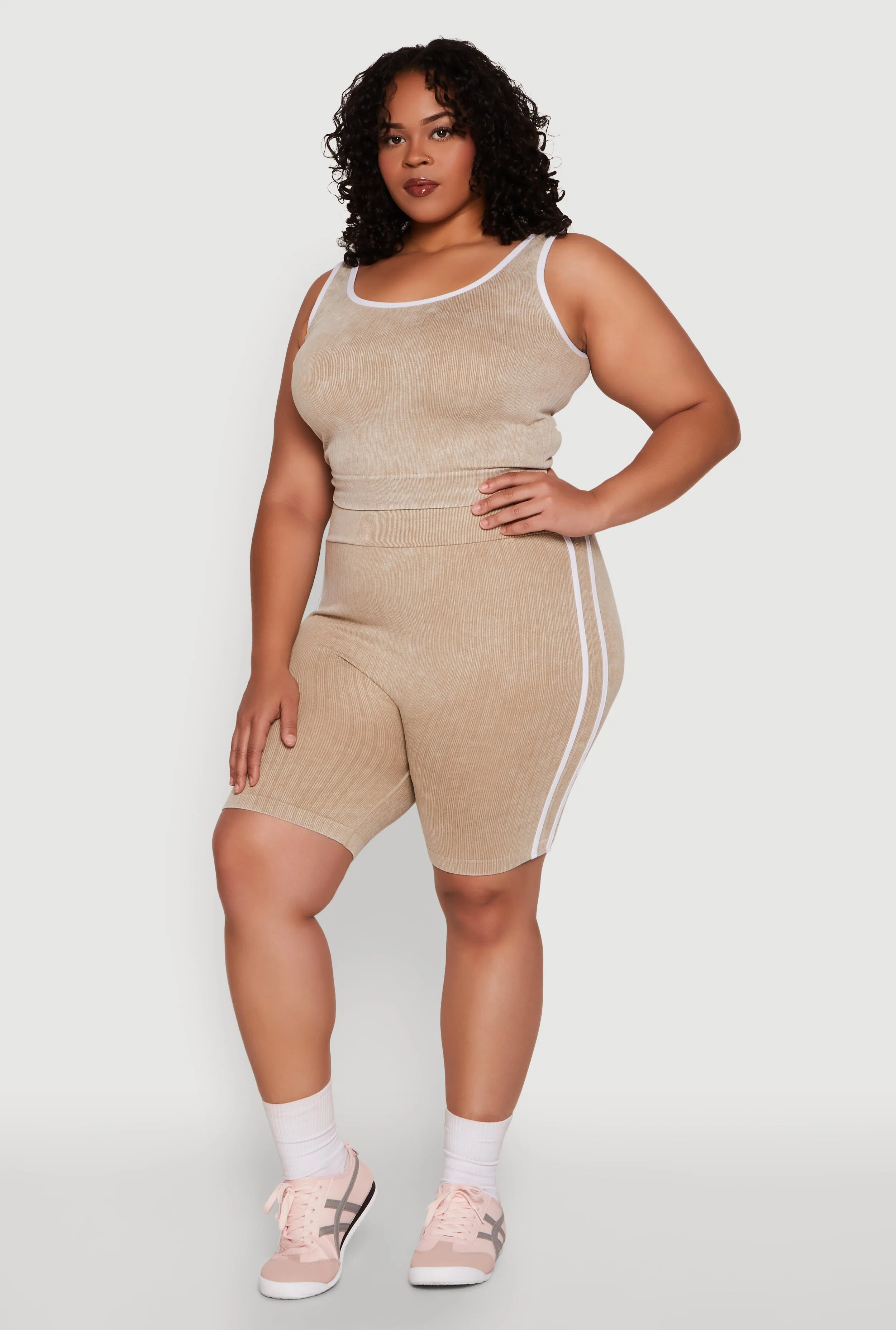 Plus Size Mineral Wash Contrast Trim Crop Top sold by Rainbow product image thumbnail 2