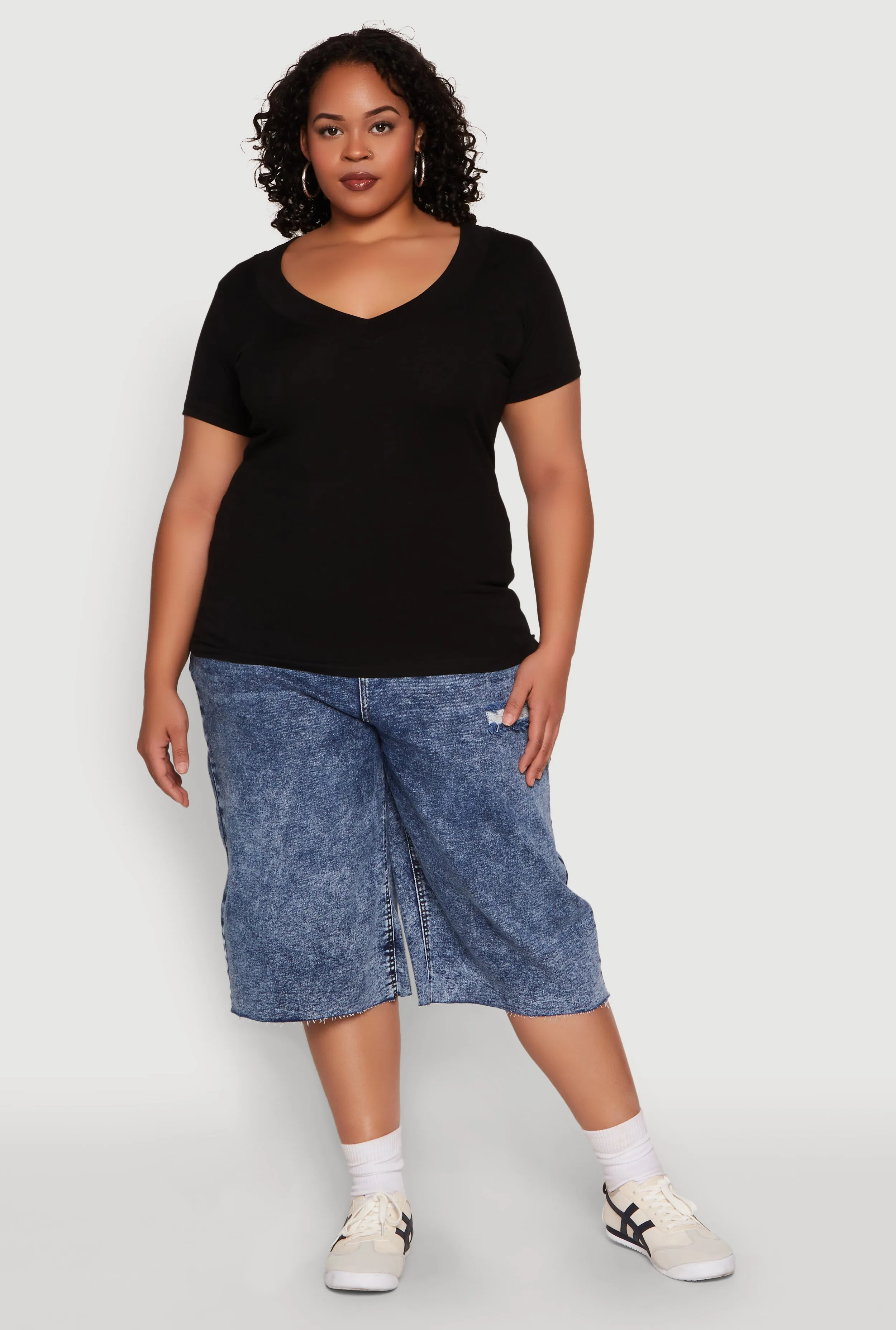 Plus Size V Neck Short Sleeve Tee sold by Rainbow product image thumbnail 3