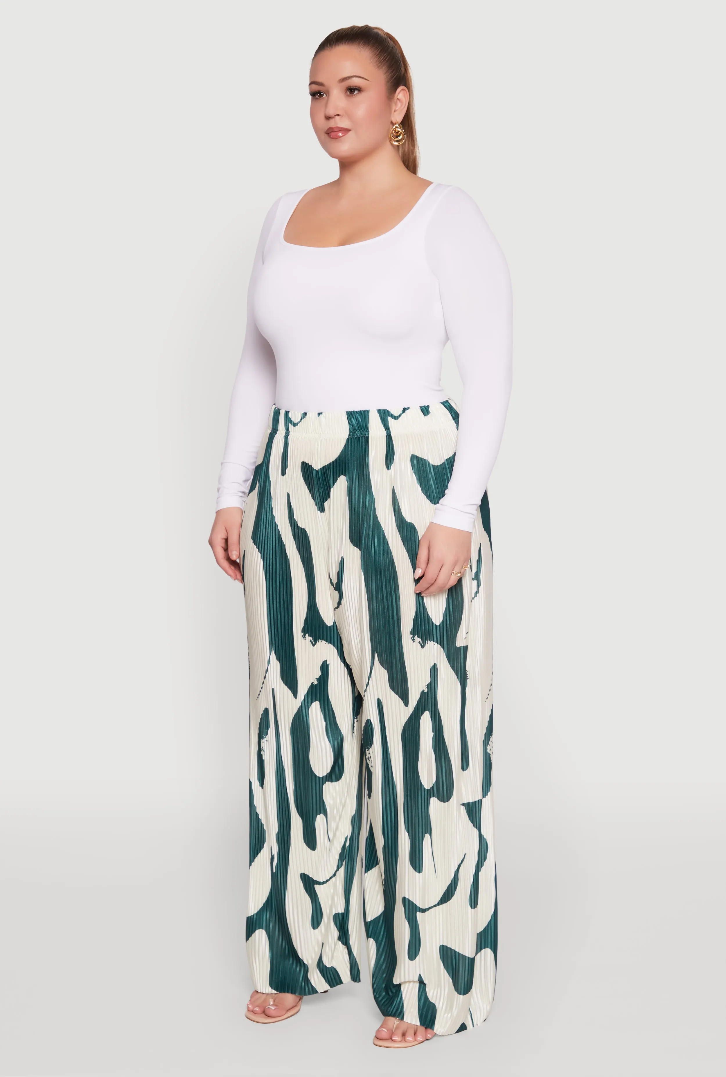 Plus Size Plisse Printed Palazzo Pants sold by Rainbow product image thumbnail 3