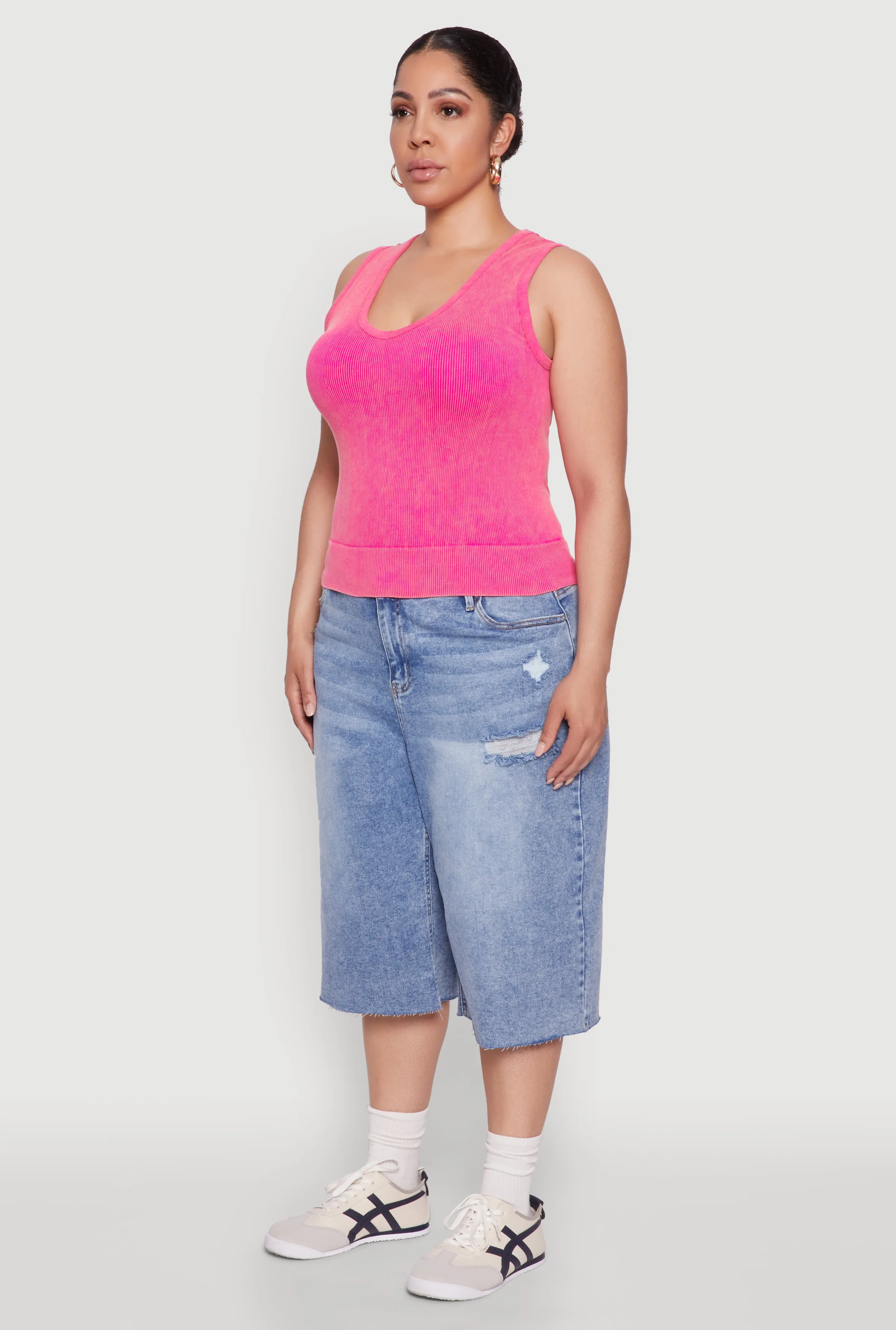 Plus Size Seamless Mineral Wash V Neck Tank Top sold by Rainbow product image thumbnail 5
