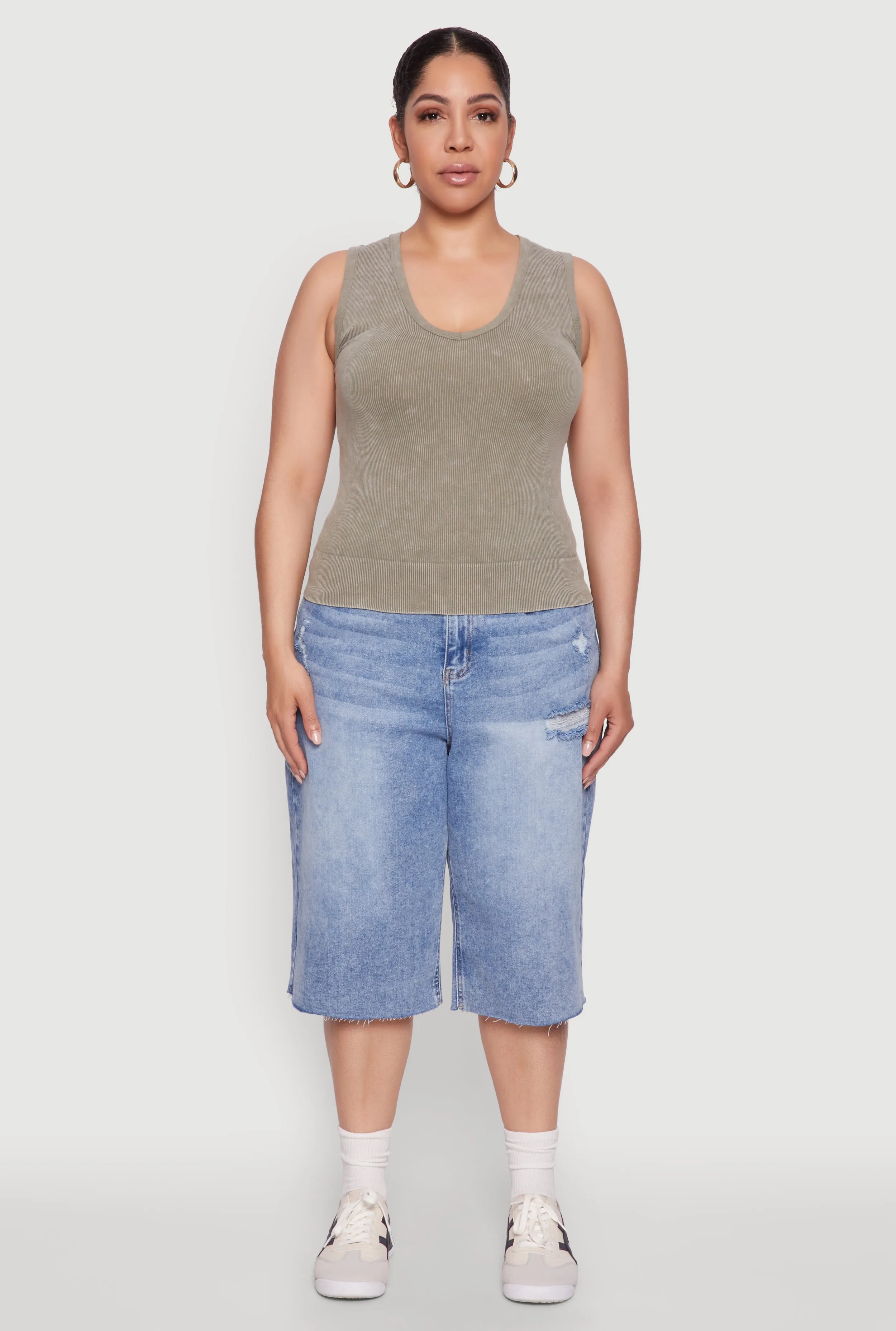 Plus Size Seamless Mineral Wash V Neck Tank Top sold by Rainbow product image thumbnail 3