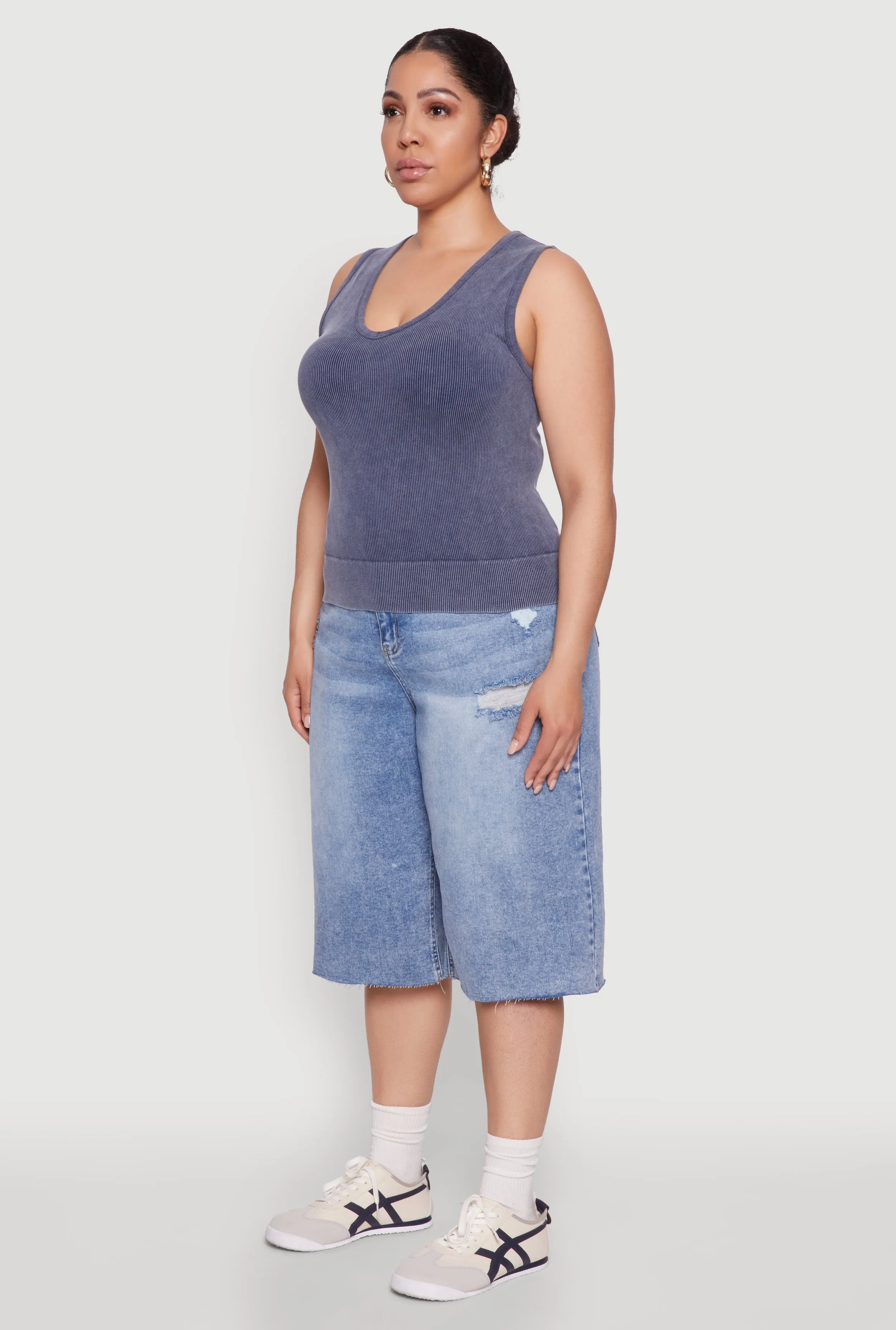 Plus Size Seamless Mineral Wash V Neck Tank Top sold by Rainbow product image thumbnail 5
