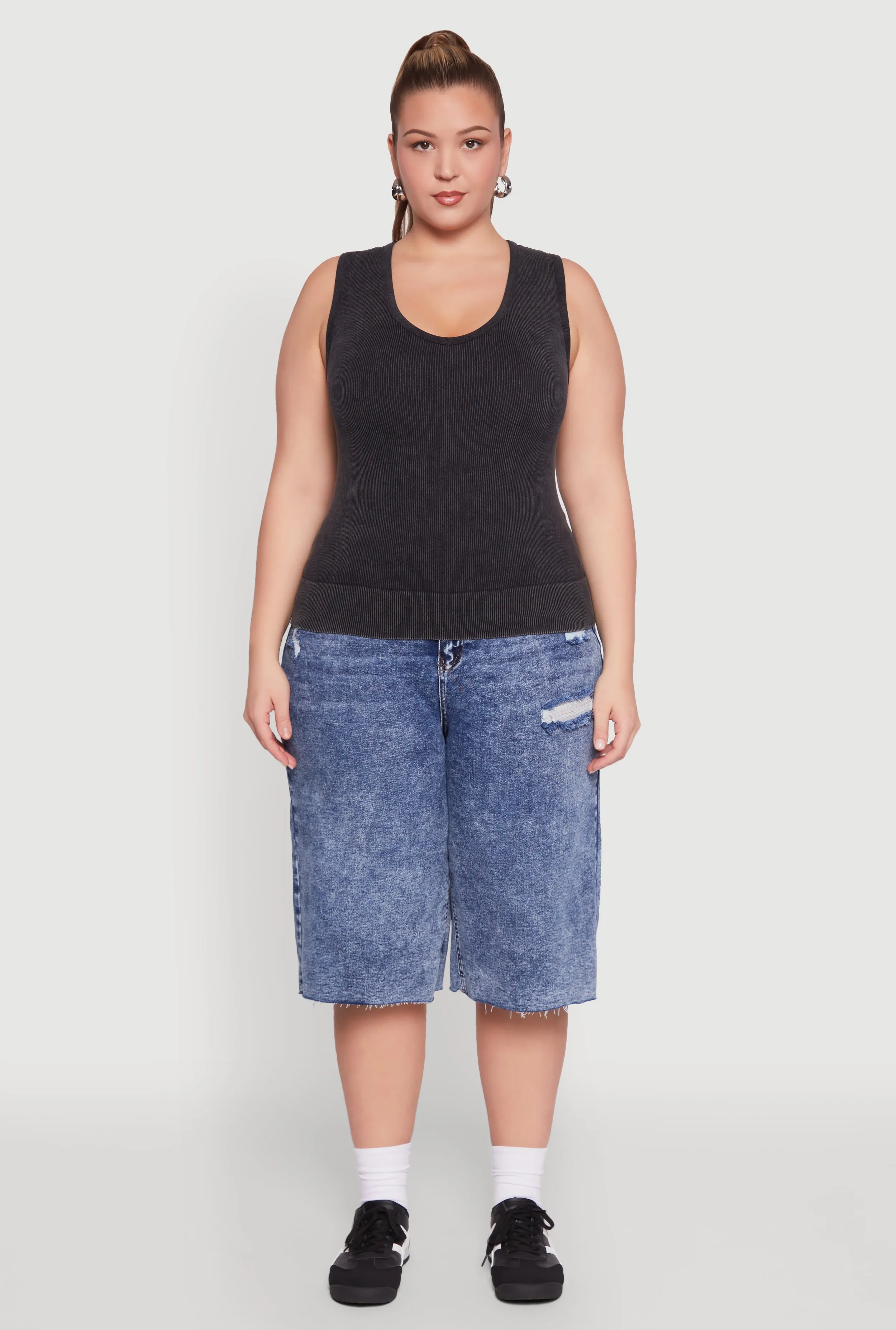 Plus Size Seamless Mineral Wash V Neck Tank Top sold by Rainbow product image thumbnail 3