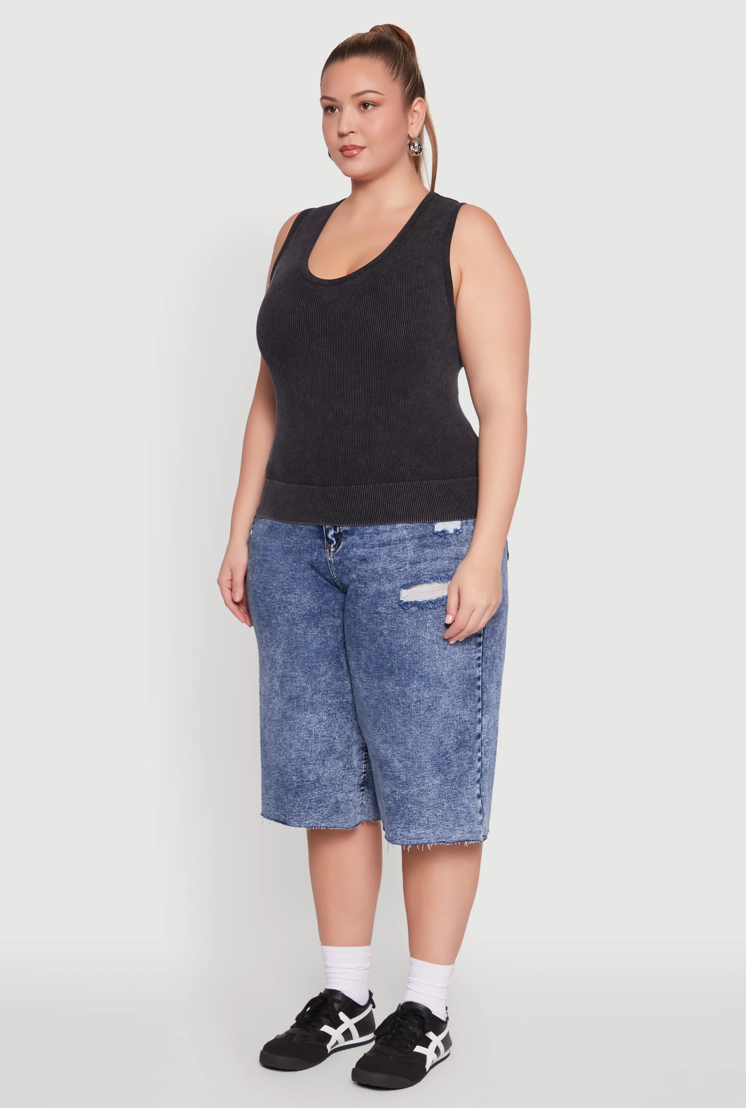 Plus Size Seamless Mineral Wash V Neck Tank Top sold by Rainbow product image thumbnail 5