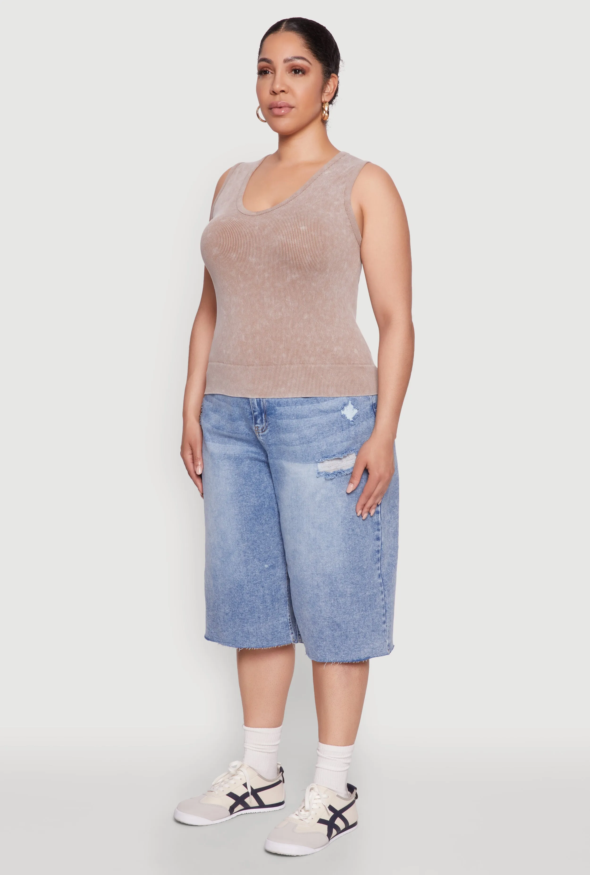 Plus Size Seamless Mineral Wash V Neck Tank Top sold by Rainbow product image thumbnail 5