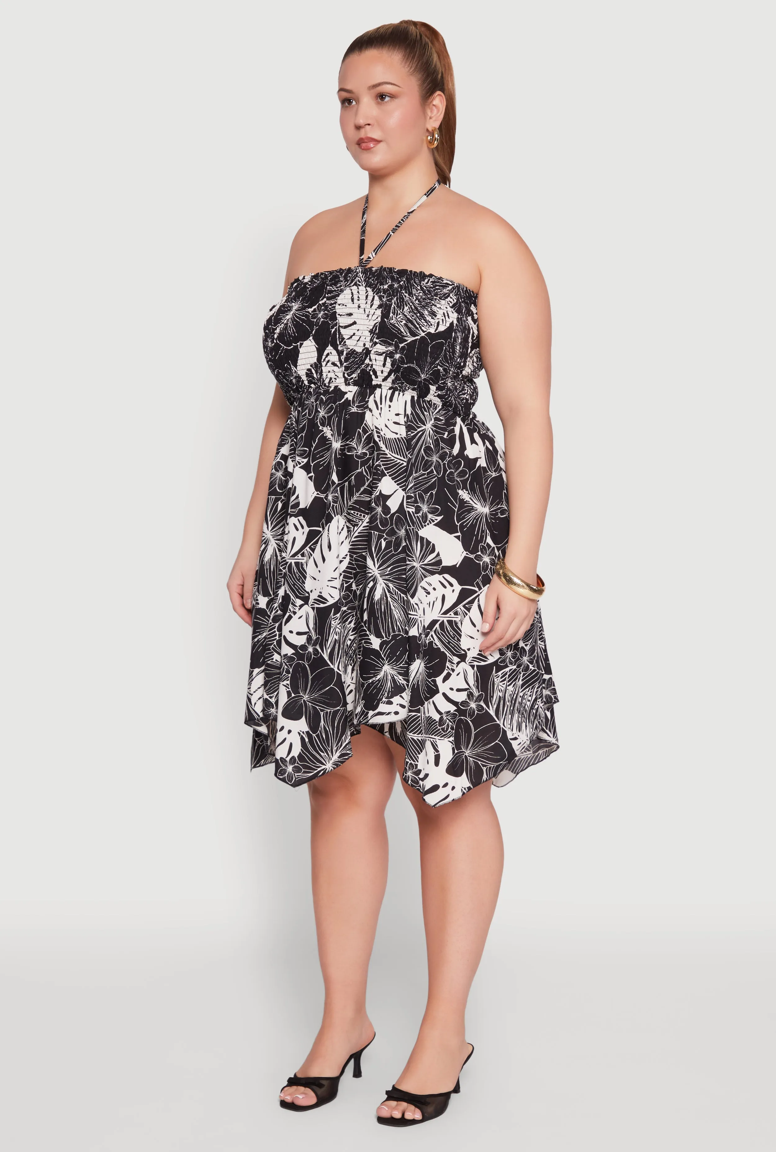 Plus Size Smocked Shark Bite Leaf Print Dress sold by Rainbow product image thumbnail 3