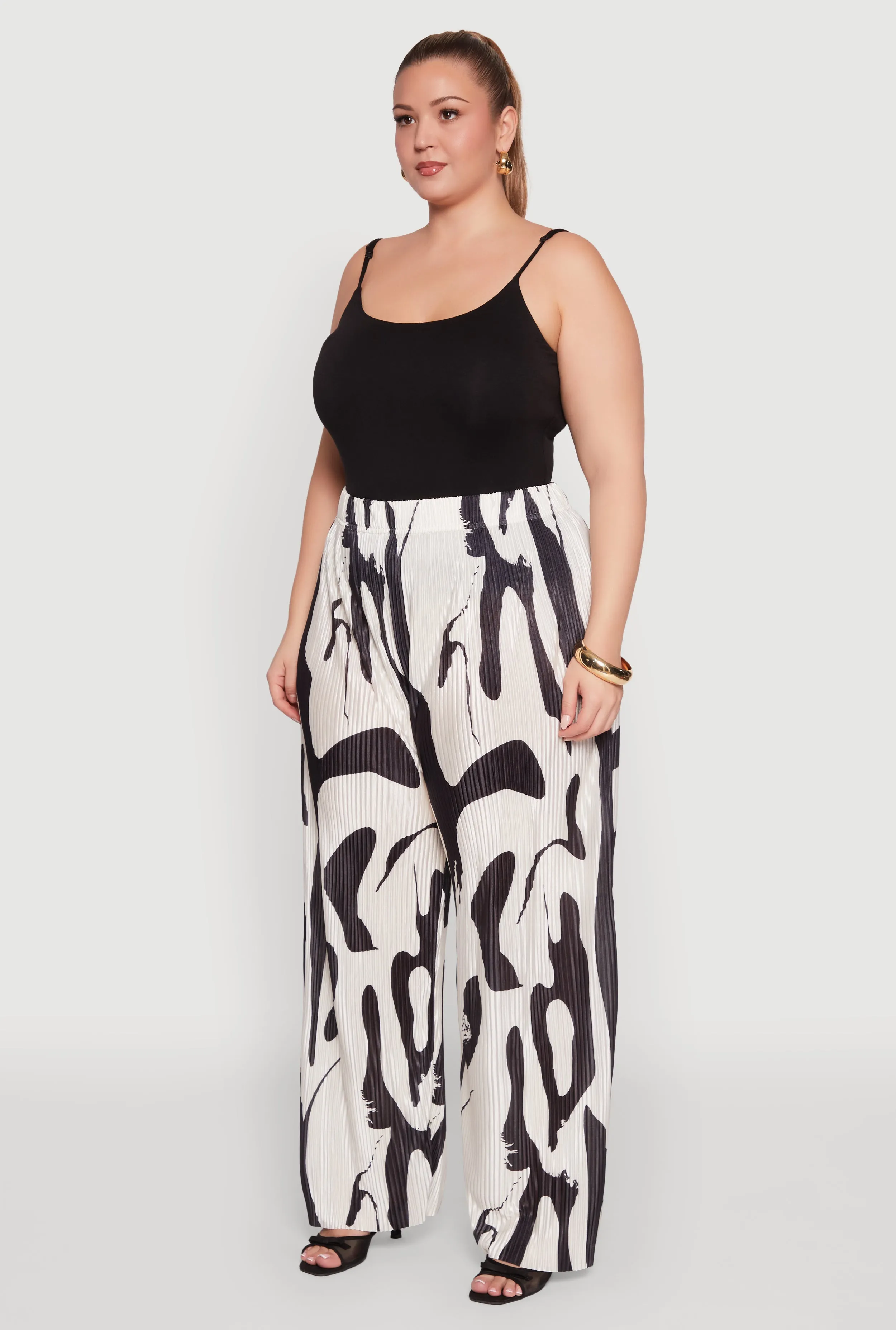 Plus Size Plisse Printed Palazzo Pants sold by Rainbow product image thumbnail 3