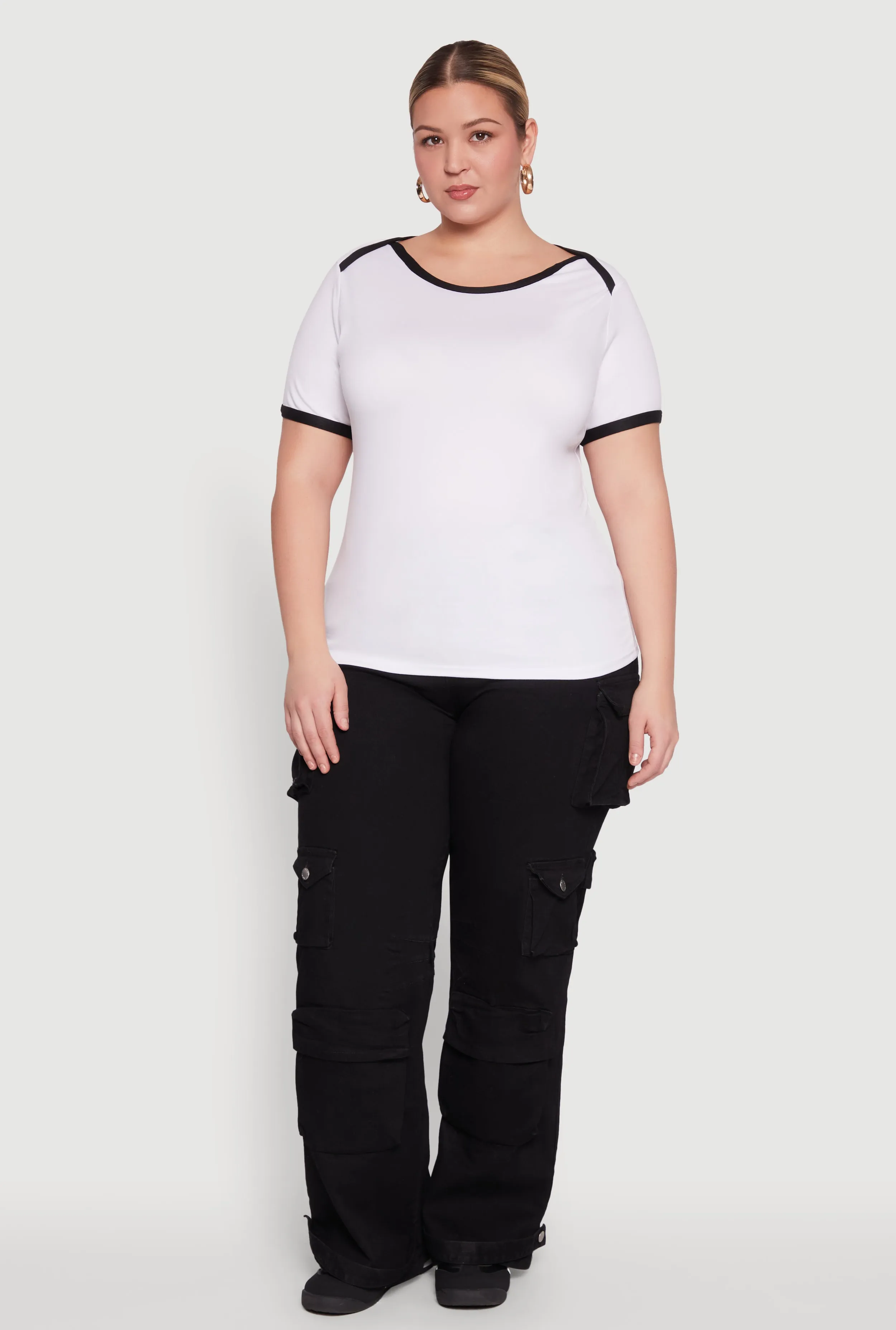 Plus Size Contrast Trim Short Sleeve Top sold by Rainbow product image thumbnail 3