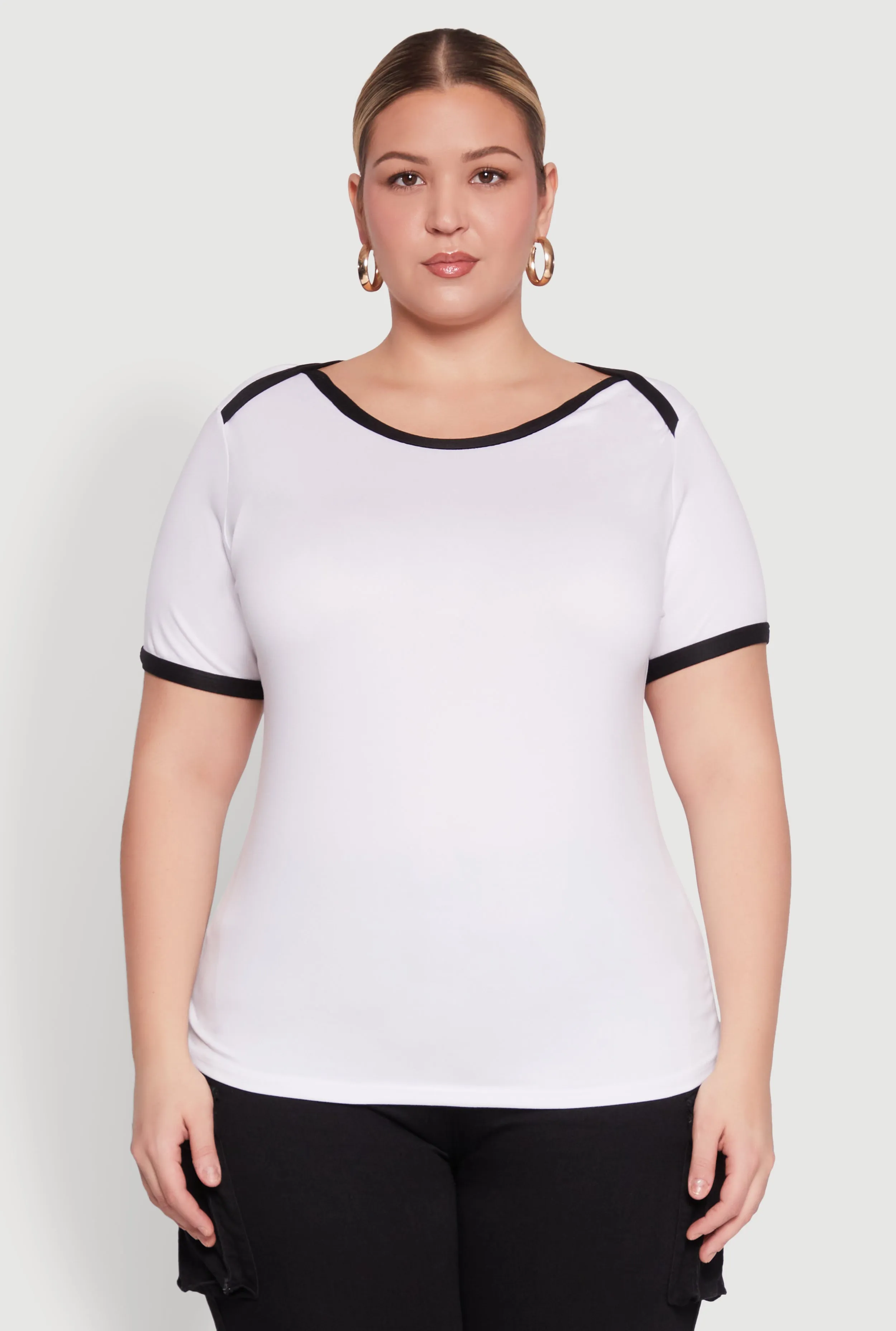 Plus Size Contrast Trim Short Sleeve Top sold by Rainbow product image thumbnail 2