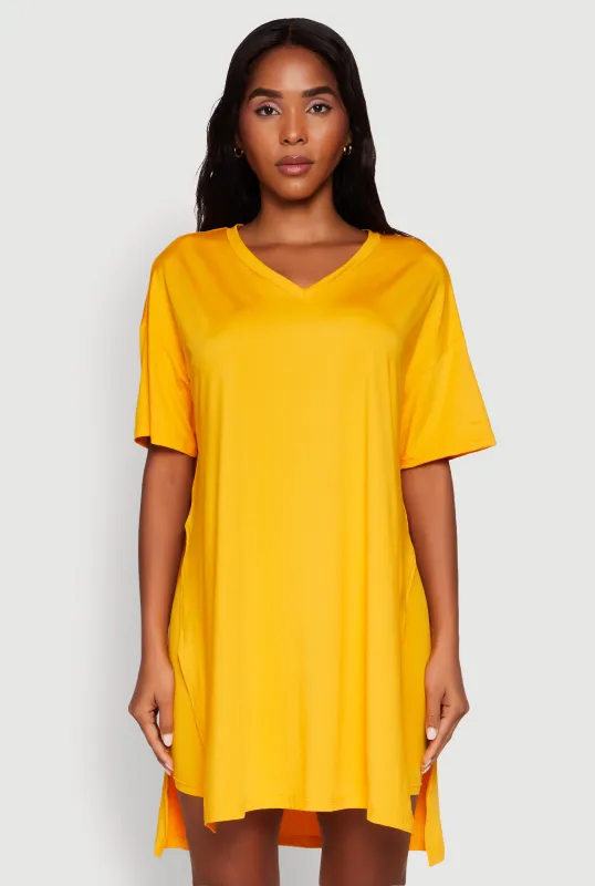 Daisy Short Sleeve Side Slit Oversized Tee sold by Rainbow