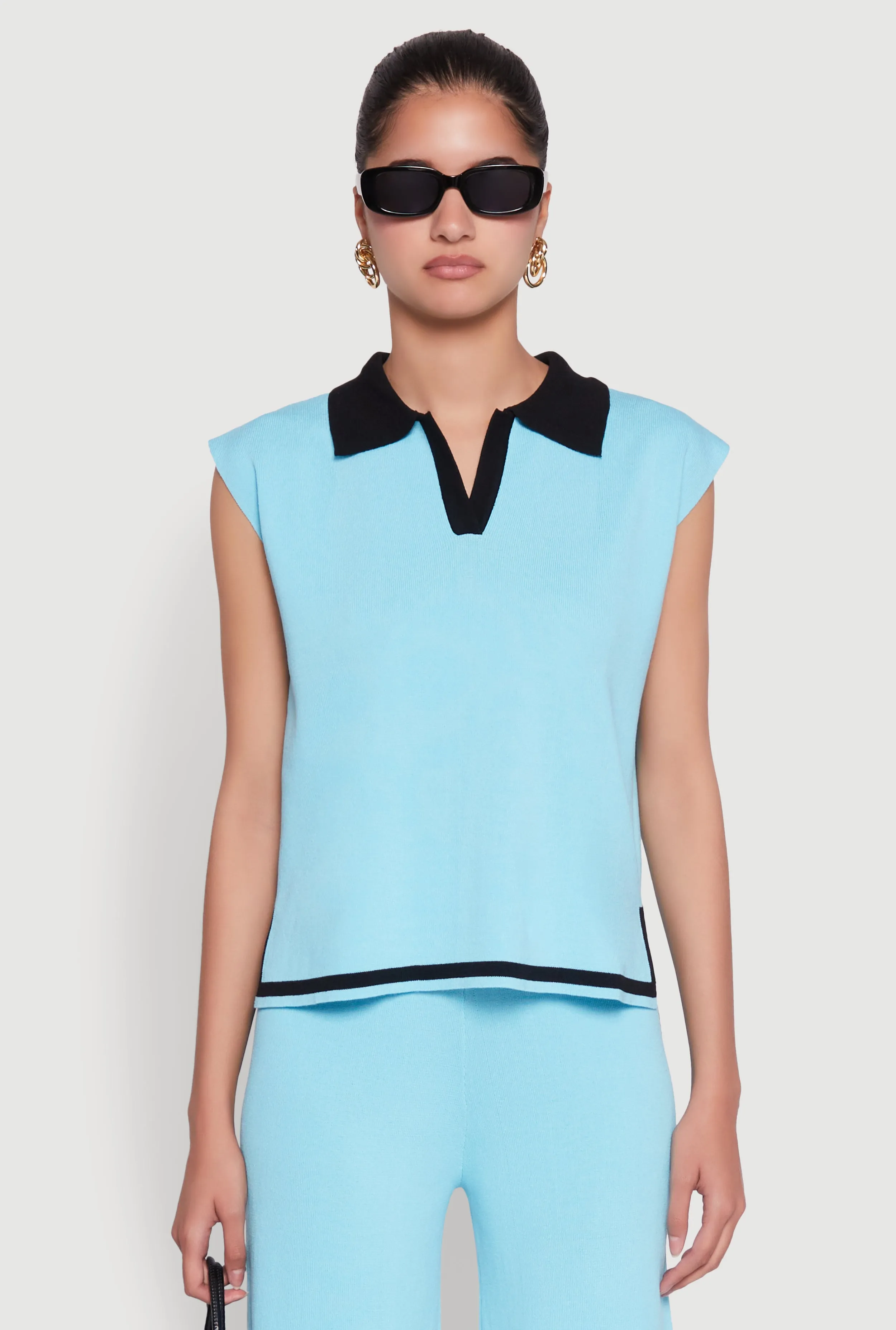 Daisy Contrast Trim Cap Sleeve Blouse sold by Rainbow