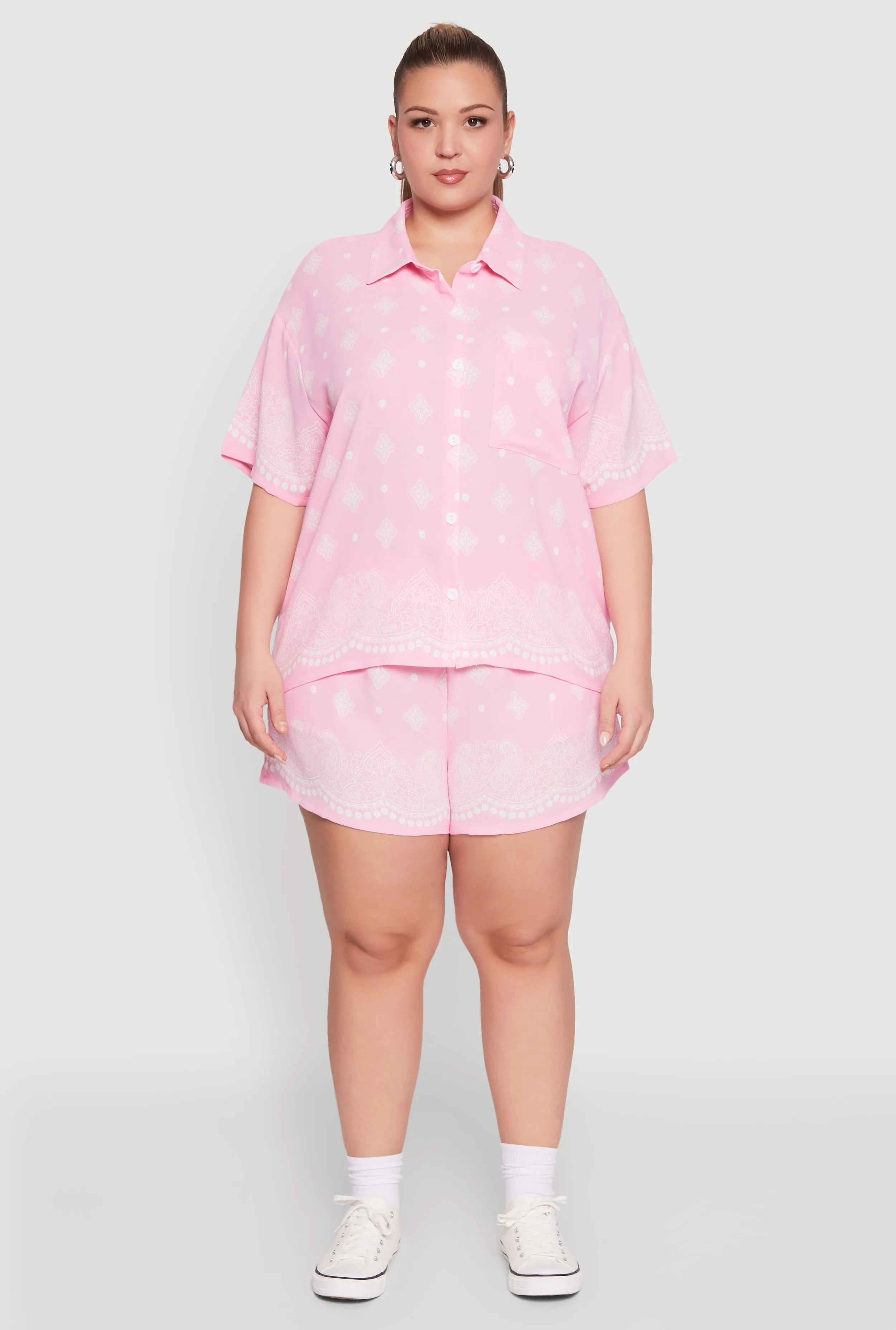 Plus Size Crepe Knit Bandana Print Shorts sold by Rainbow product image thumbnail 2