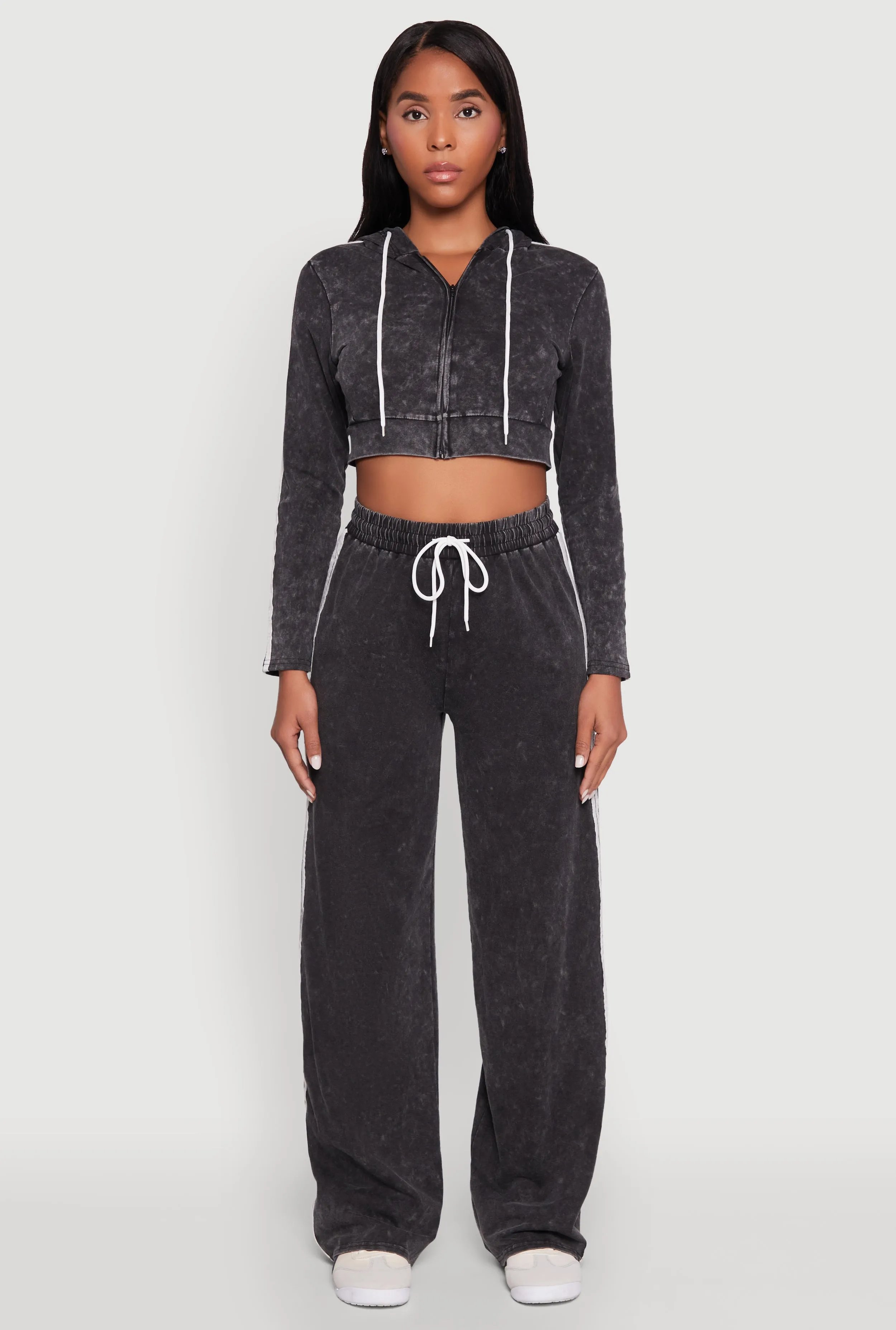 Daisy Mineral Wash Zip Front Cropped Hoodie sold by Rainbow product image thumbnail 3