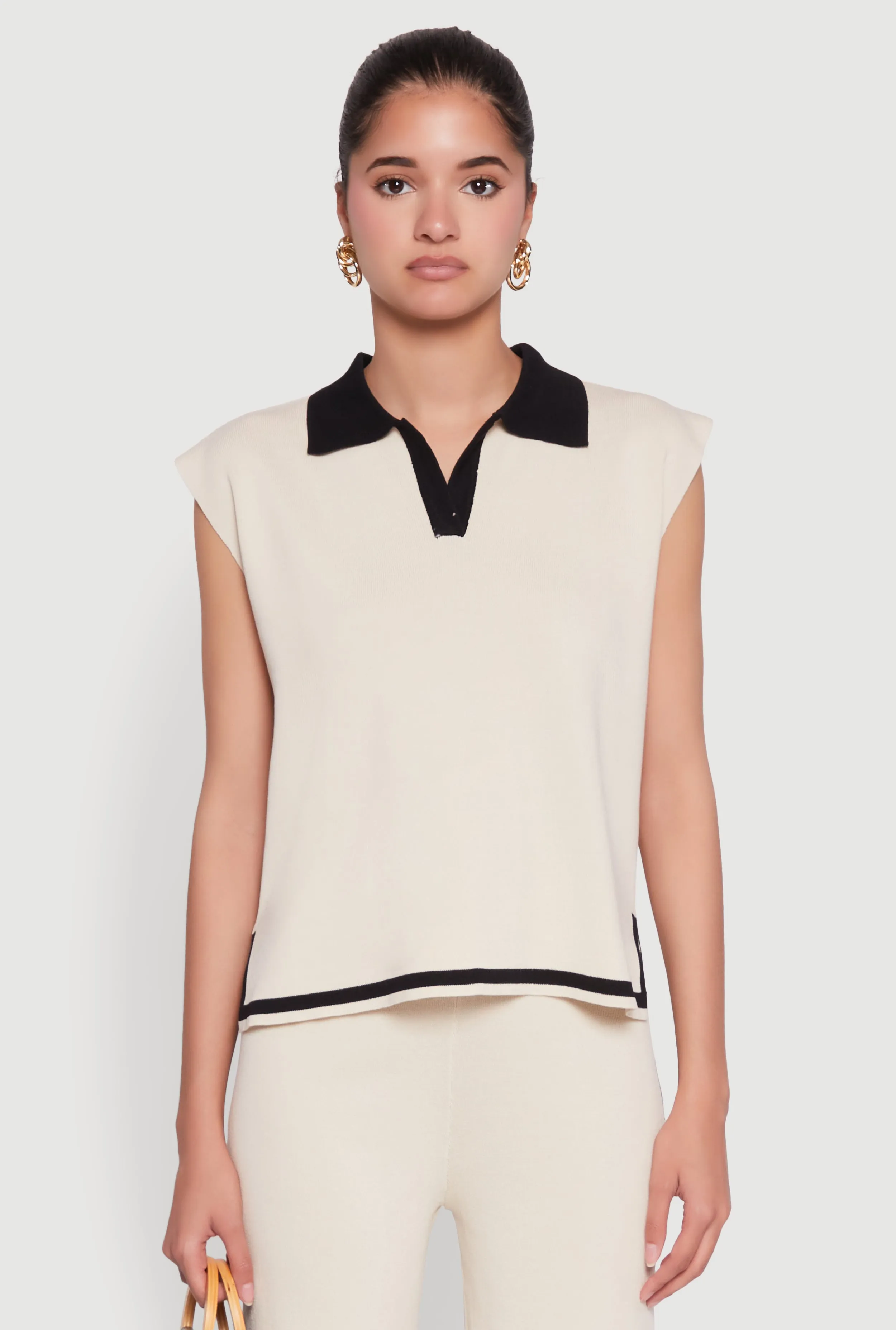 Daisy Contrast Trim Cap Sleeve Blouse sold by Rainbow