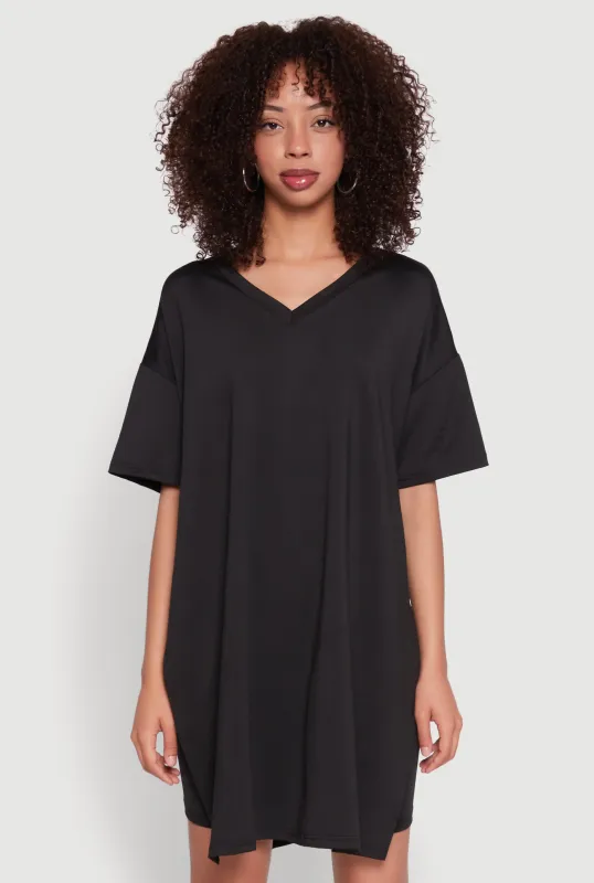 Daisy Short Sleeve Side Slit Oversized Tee sold by Rainbow