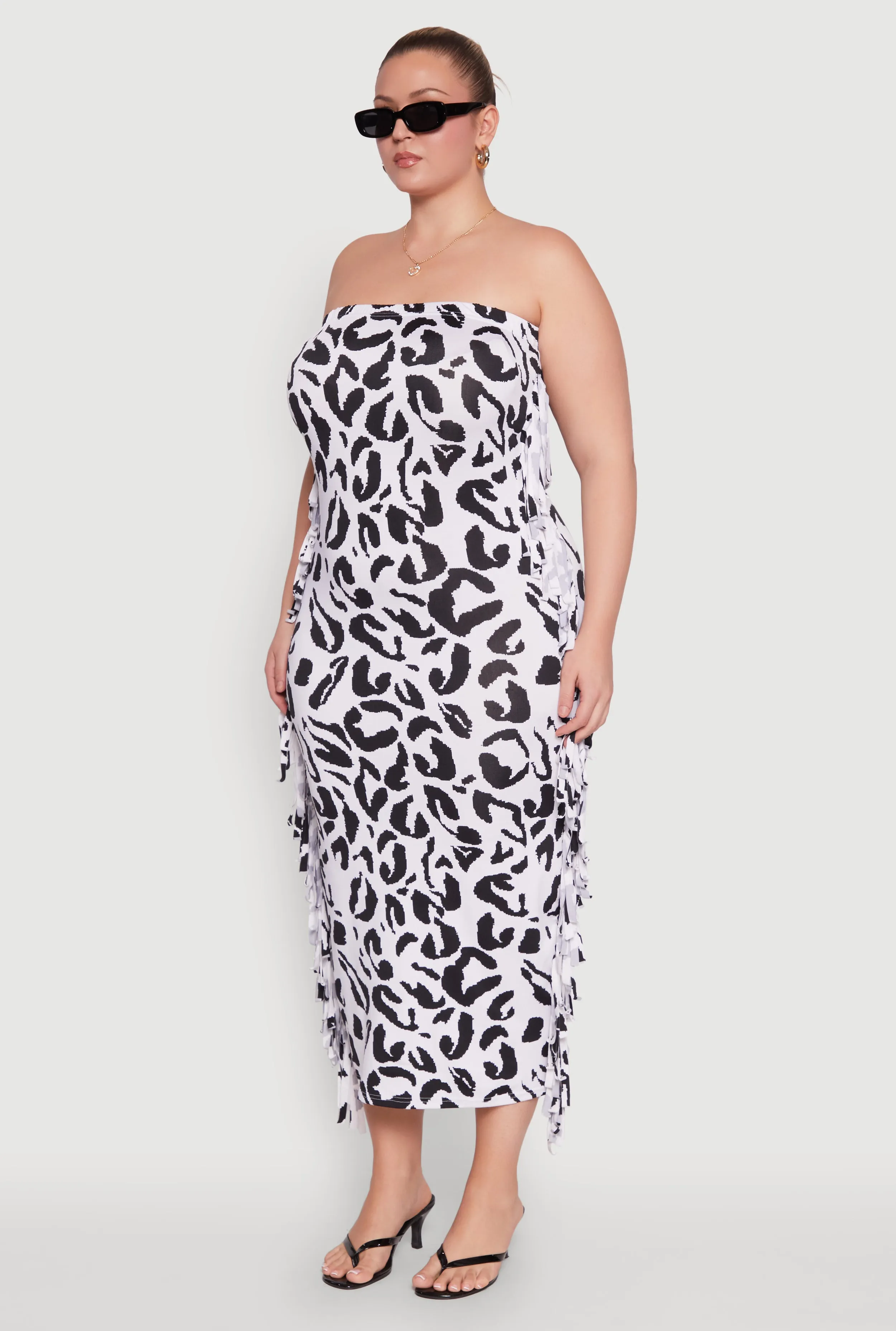 Plus Size Patterned Fringe Side Tube Dress sold by Rainbow product image thumbnail 3